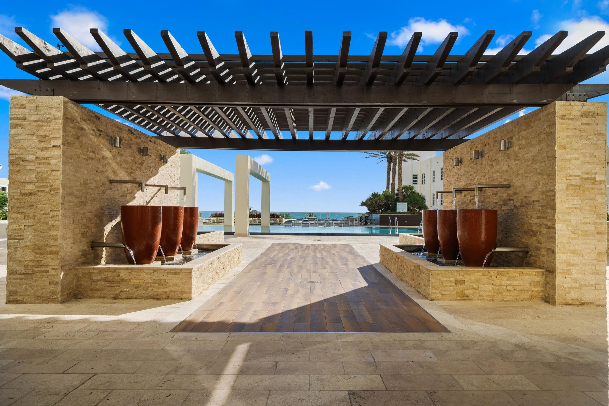101 S Fort Lauderdale Beach #1806, Fort Lauderdale FL 33316