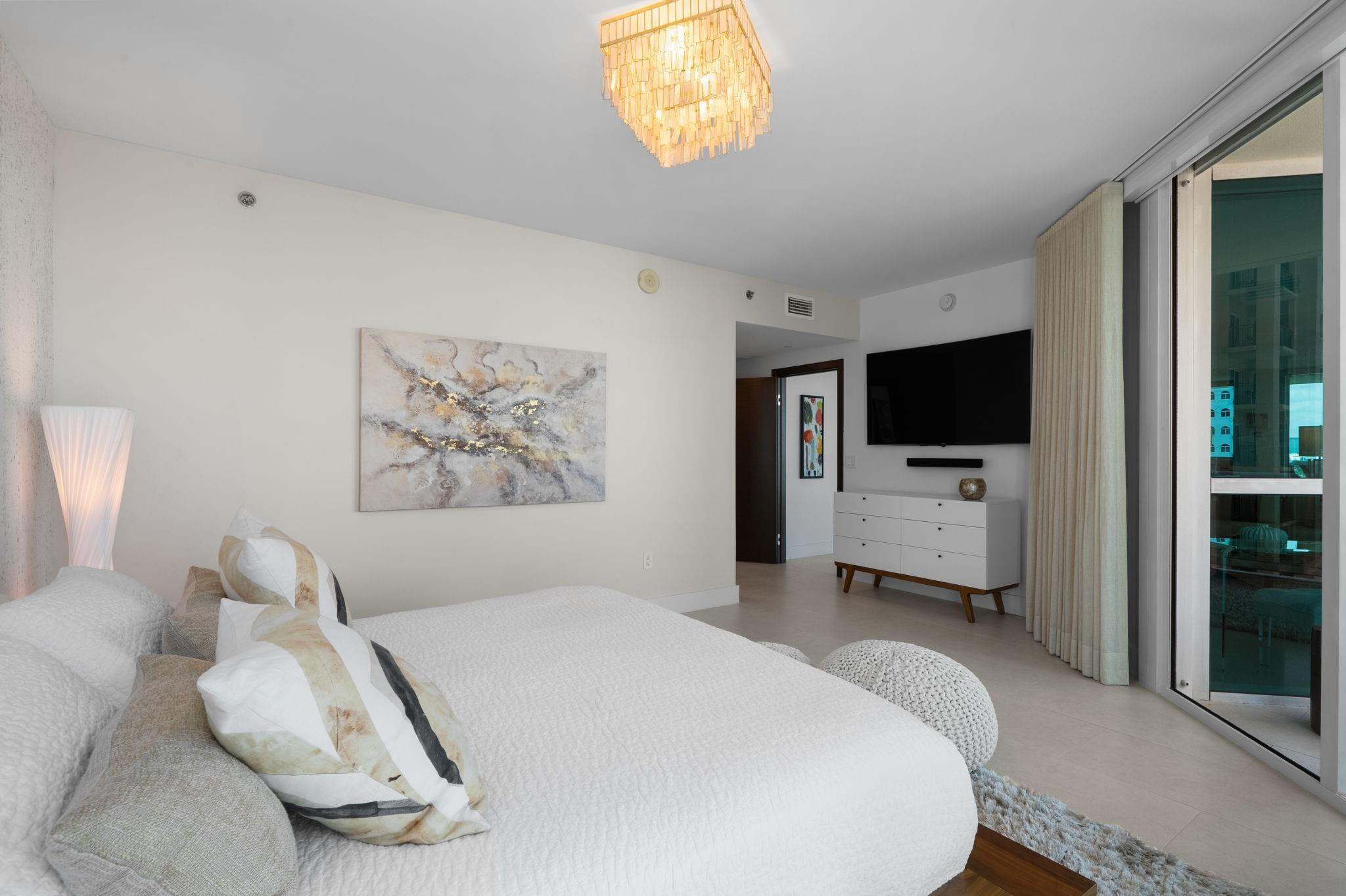 101 S Fort Lauderdale Beach #1806, Fort Lauderdale FL 33316