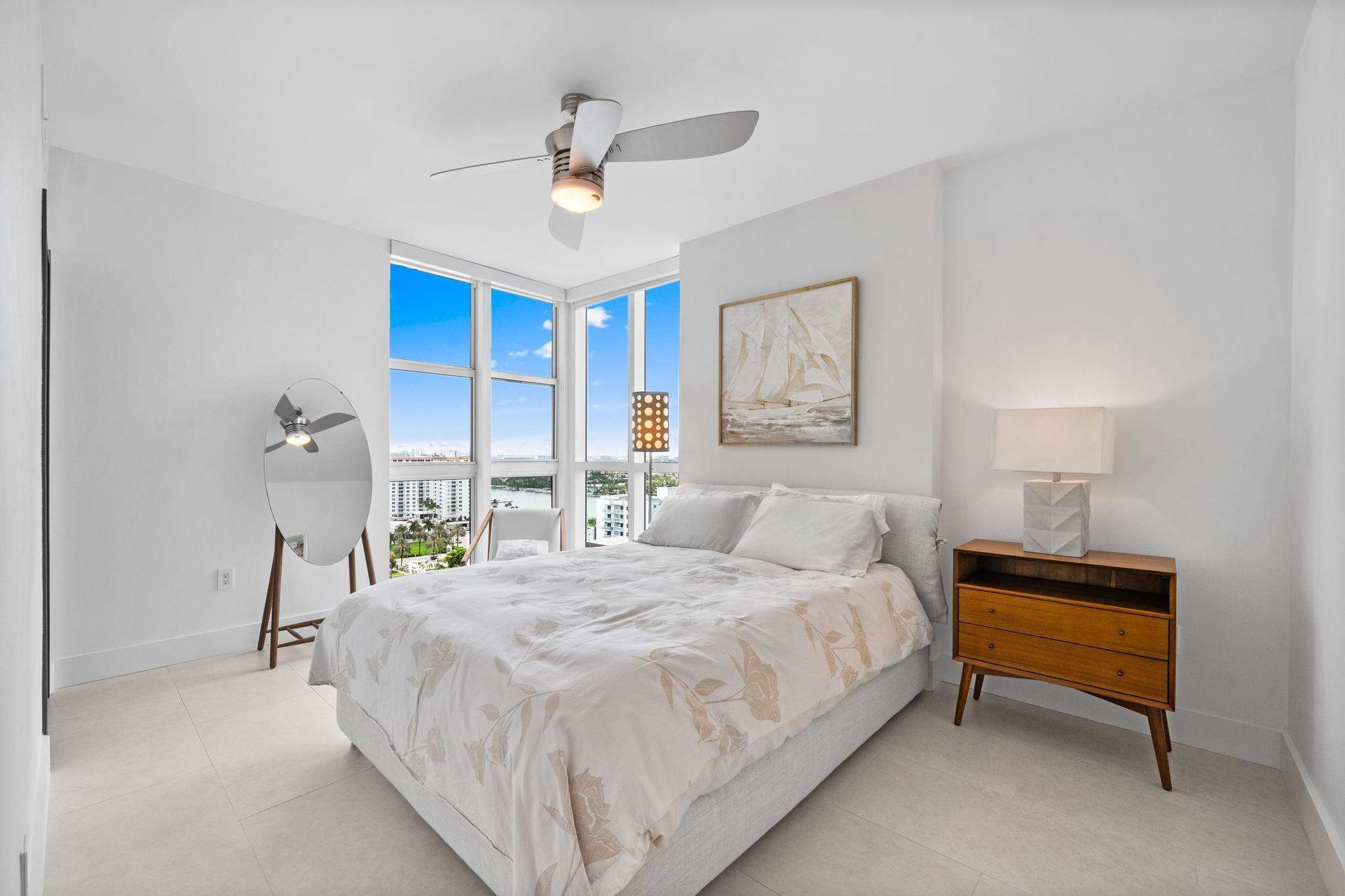 101 S Fort Lauderdale Beach #1806, Fort Lauderdale FL 33316
