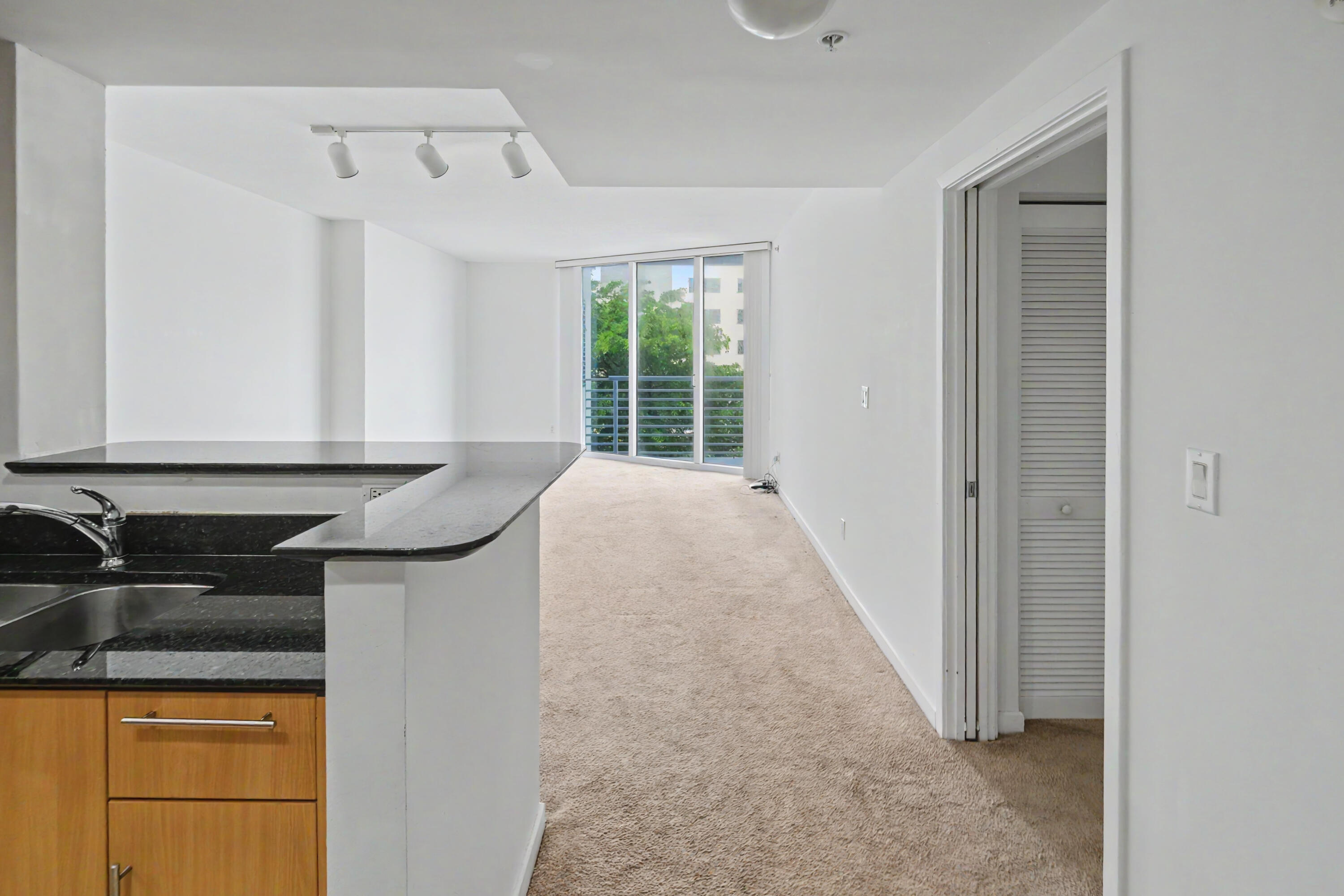 335 S Biscayne #1002, Miami FL 33131