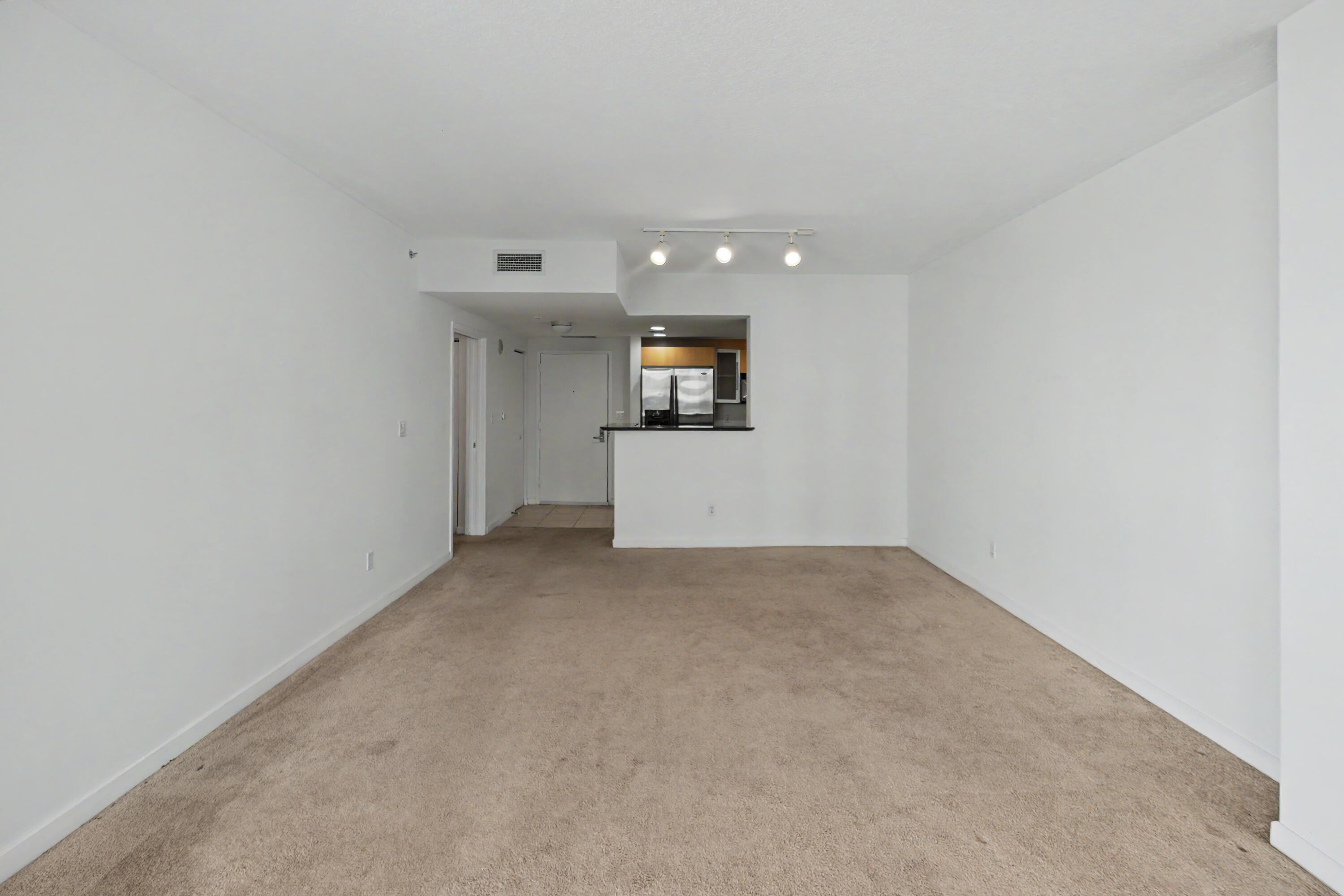 335 S Biscayne #1002, Miami FL 33131