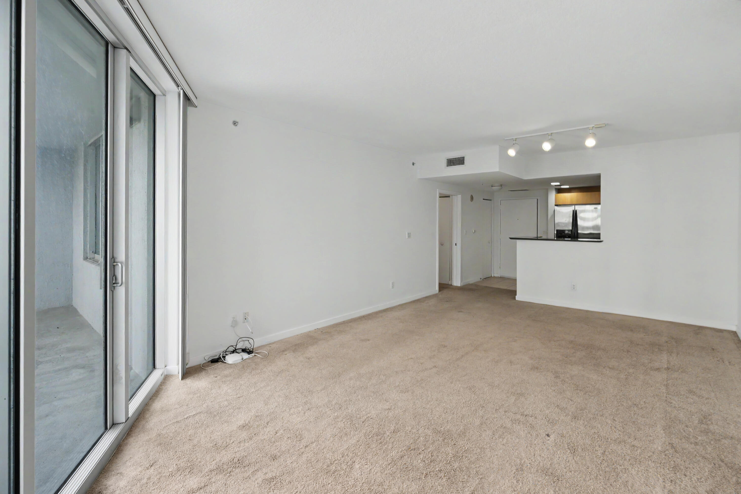 335 S Biscayne #1002, Miami FL 33131