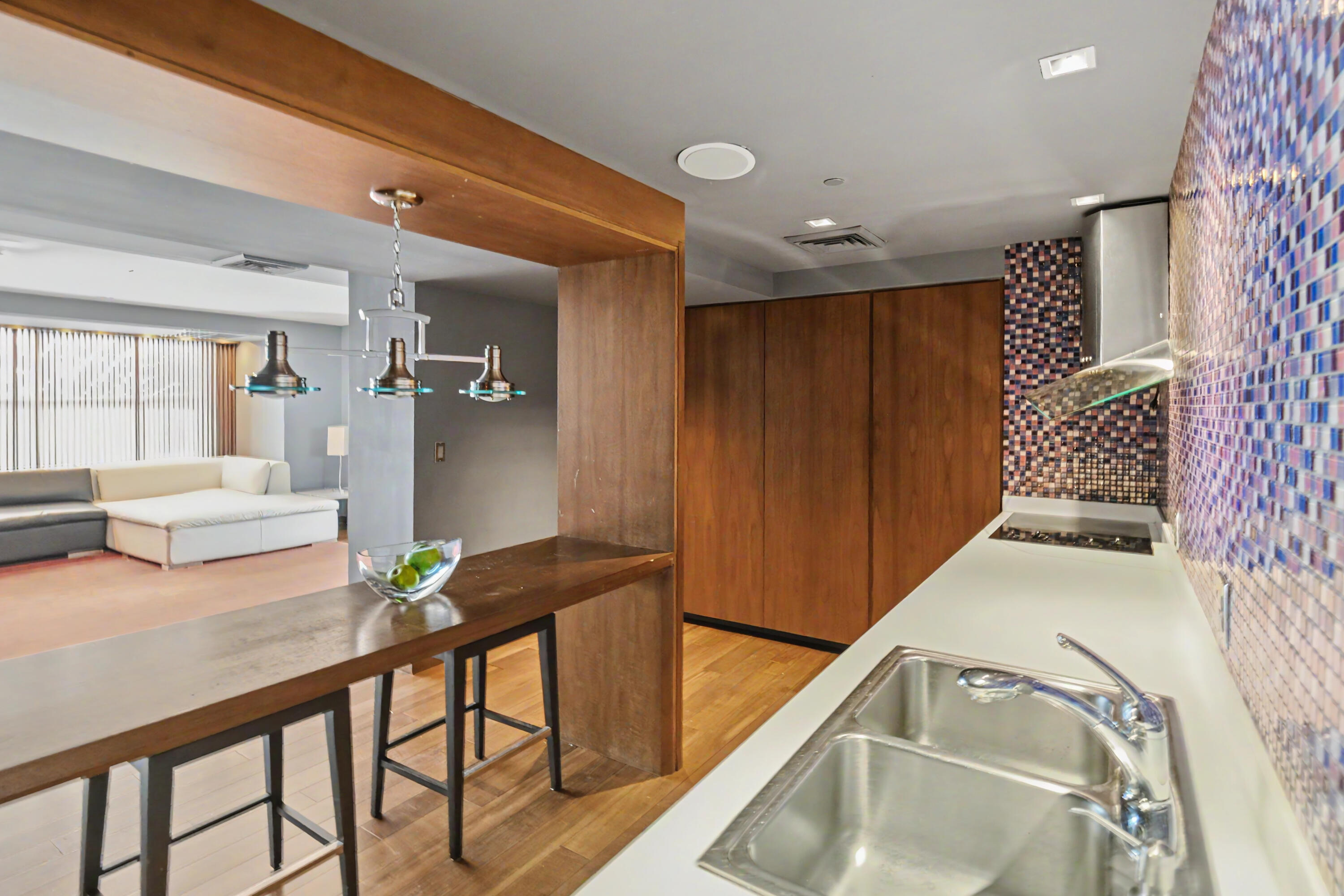 335 S Biscayne #1002, Miami FL 33131