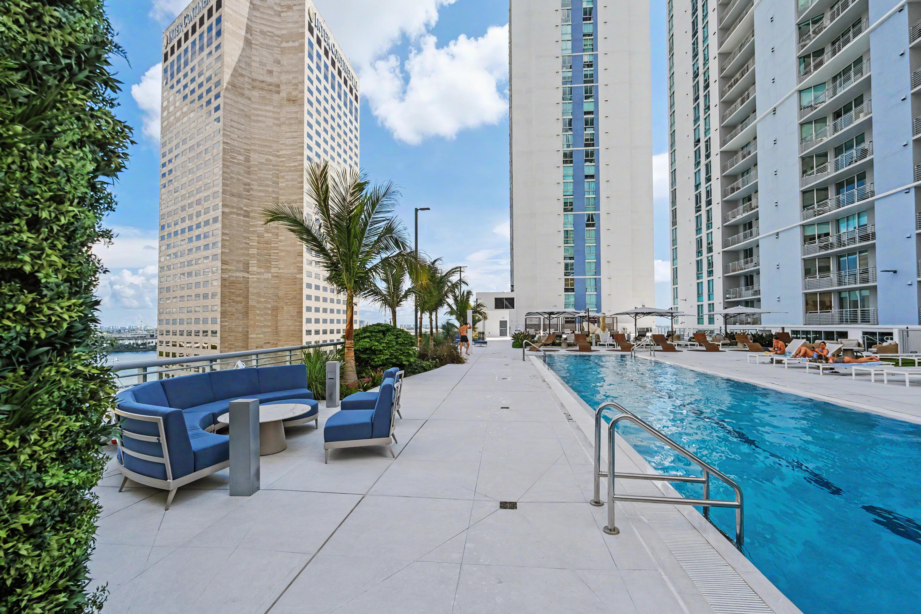 335 S Biscayne #1002, Miami FL 33131