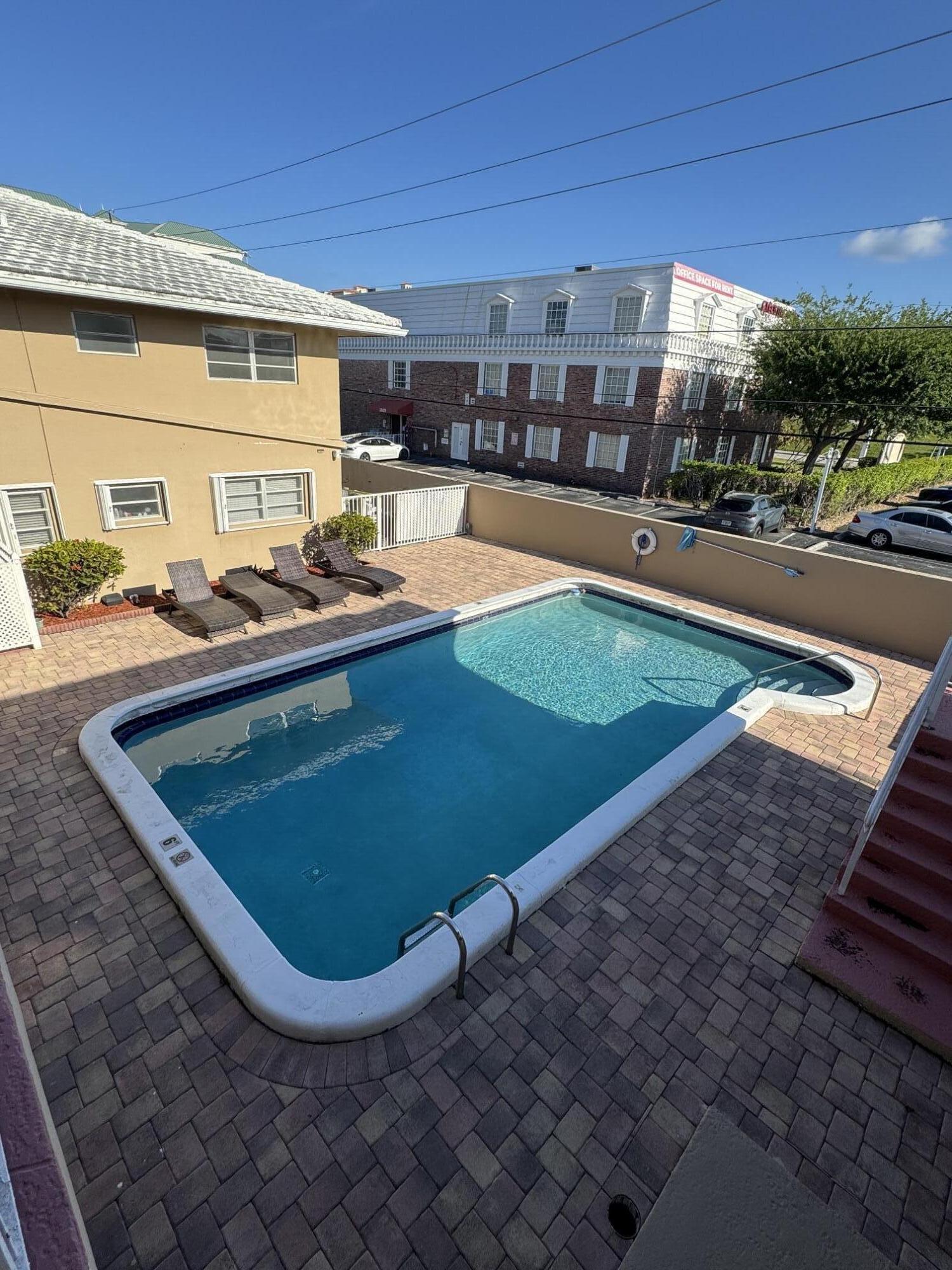2864 NE 32nd #7, Fort Lauderdale FL 33306
