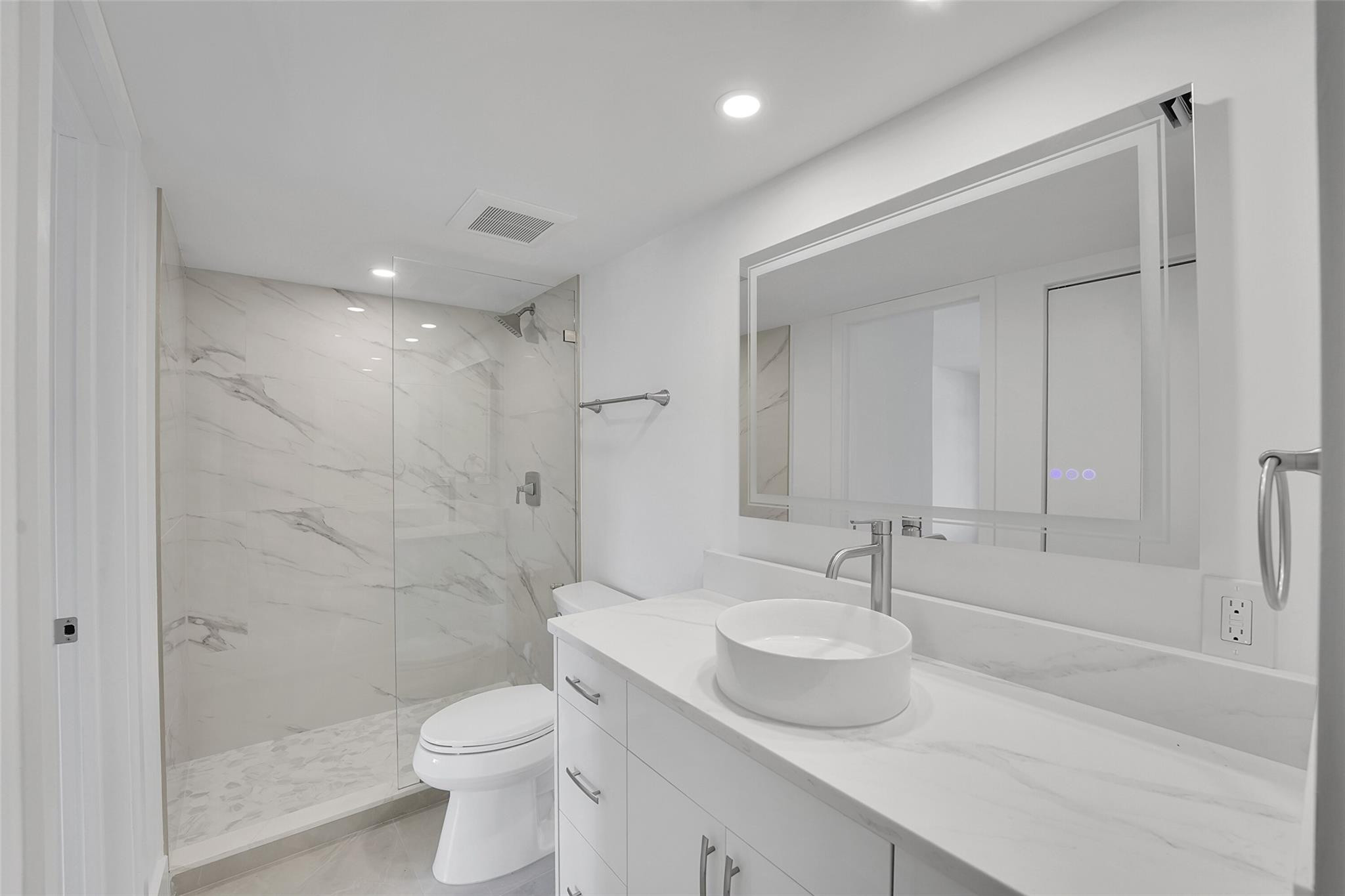 3201 PORTOFINO #C2, Coconut Creek FL 33066