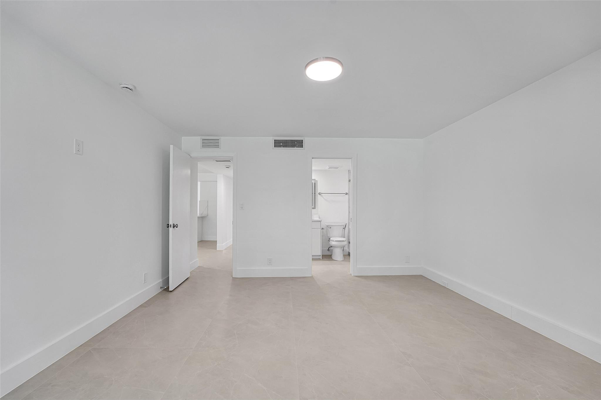 3201 PORTOFINO #C2, Coconut Creek FL 33066