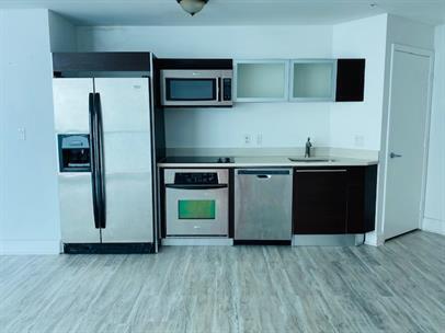 1900 N Bayshore #1705, Miami FL 33132