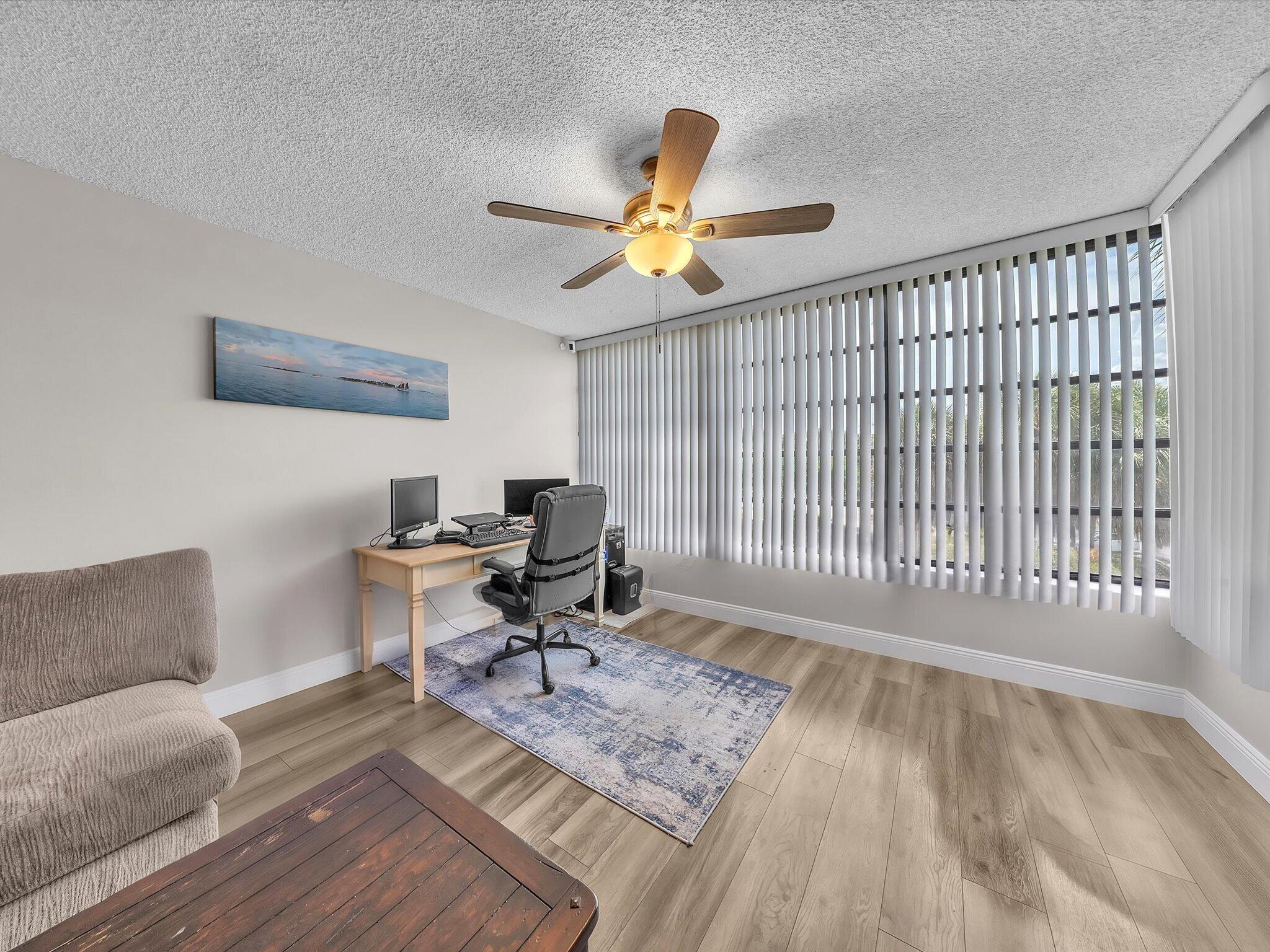 1701 Whitehall #302, Davie FL 33324