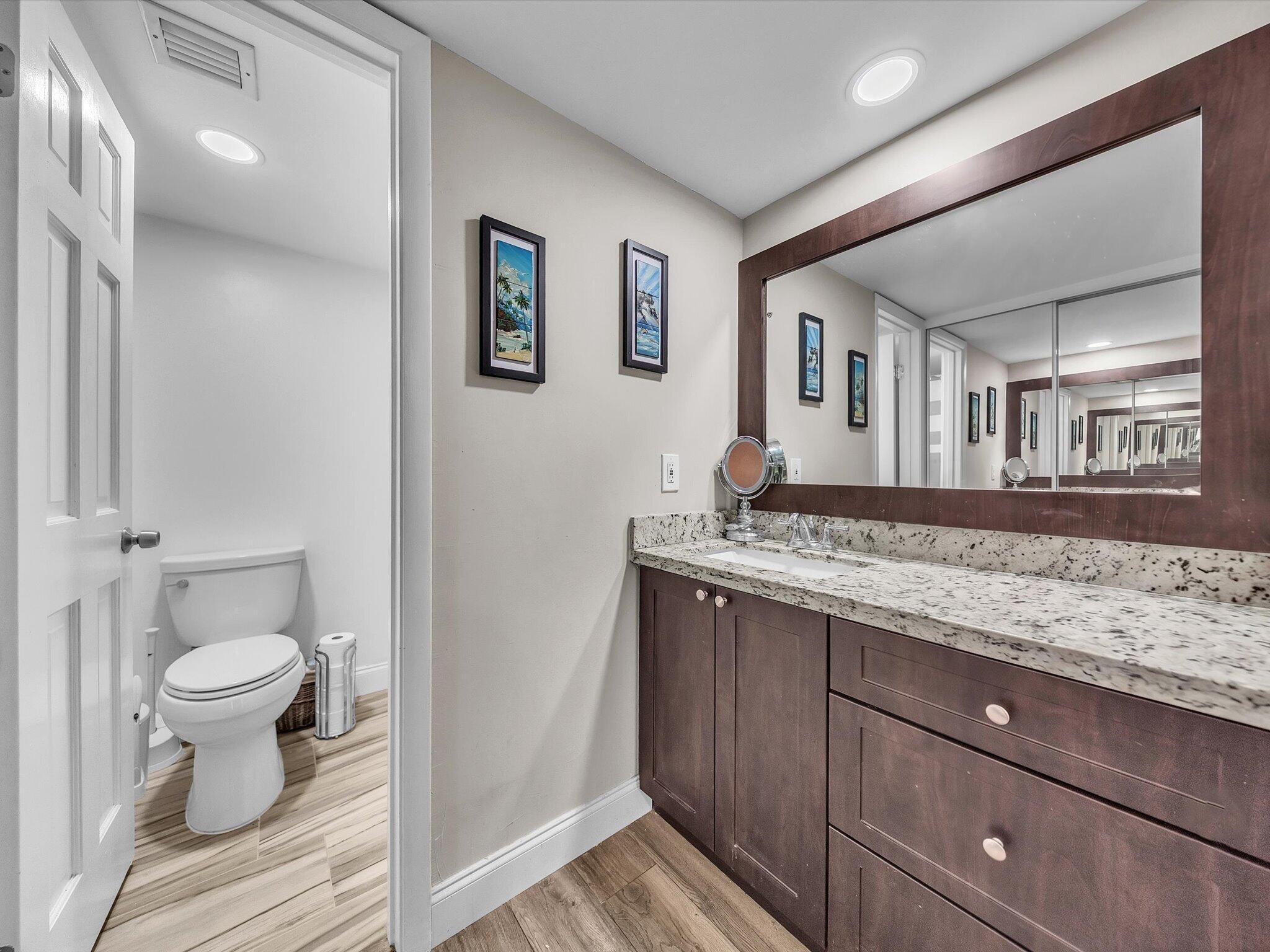 1701 Whitehall #302, Davie FL 33324