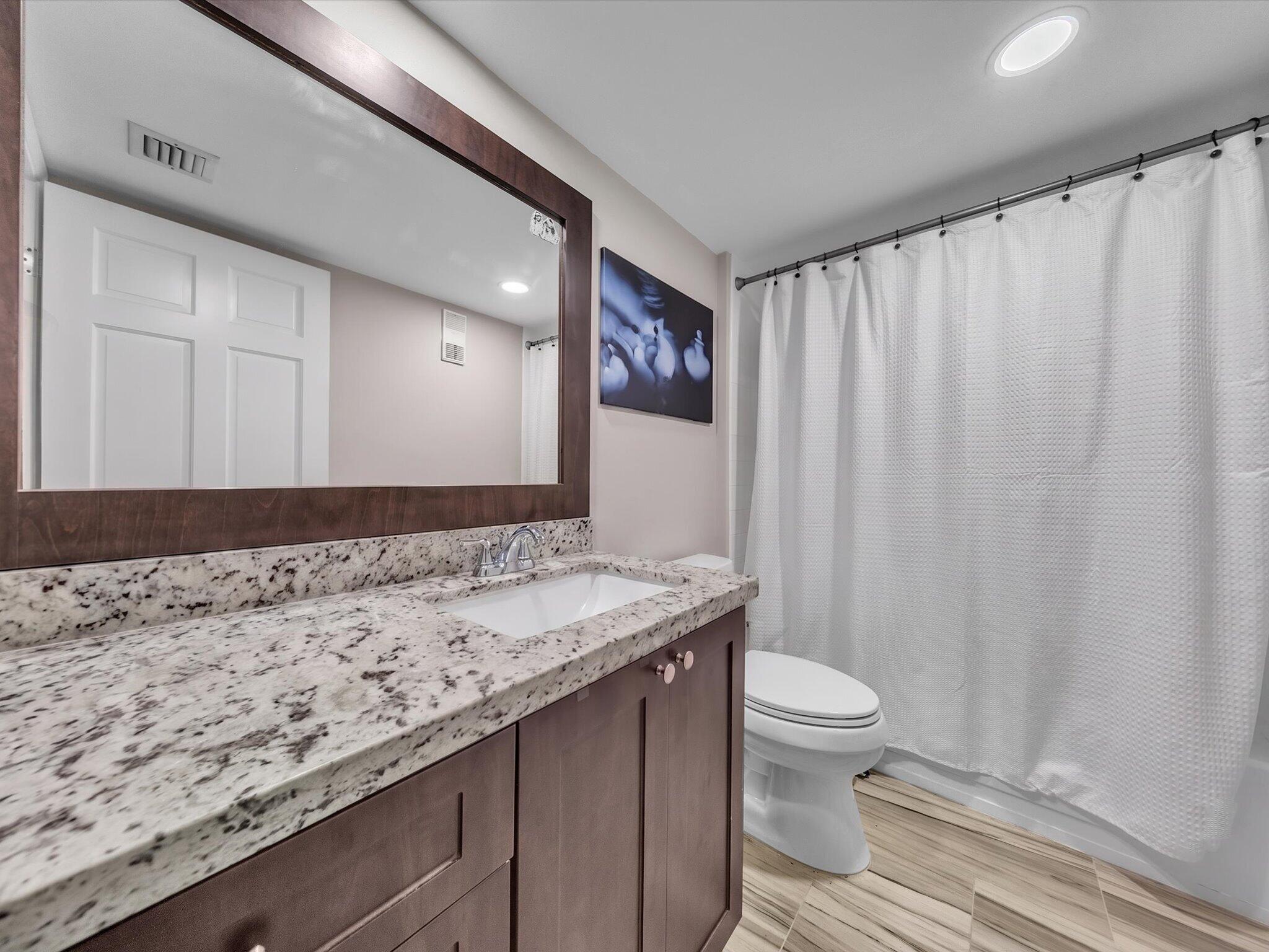 1701 Whitehall #302, Davie FL 33324