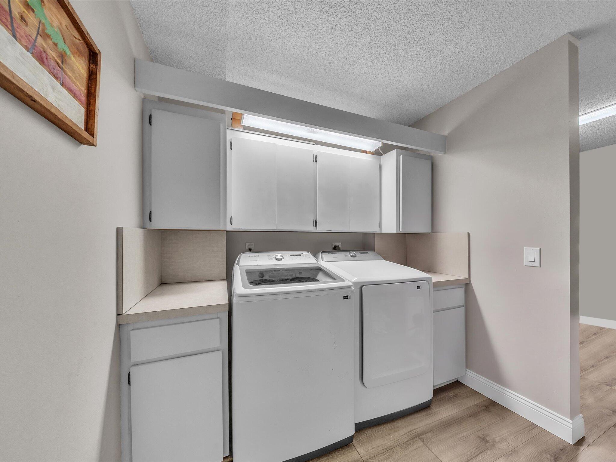 1701 Whitehall #302, Davie FL 33324