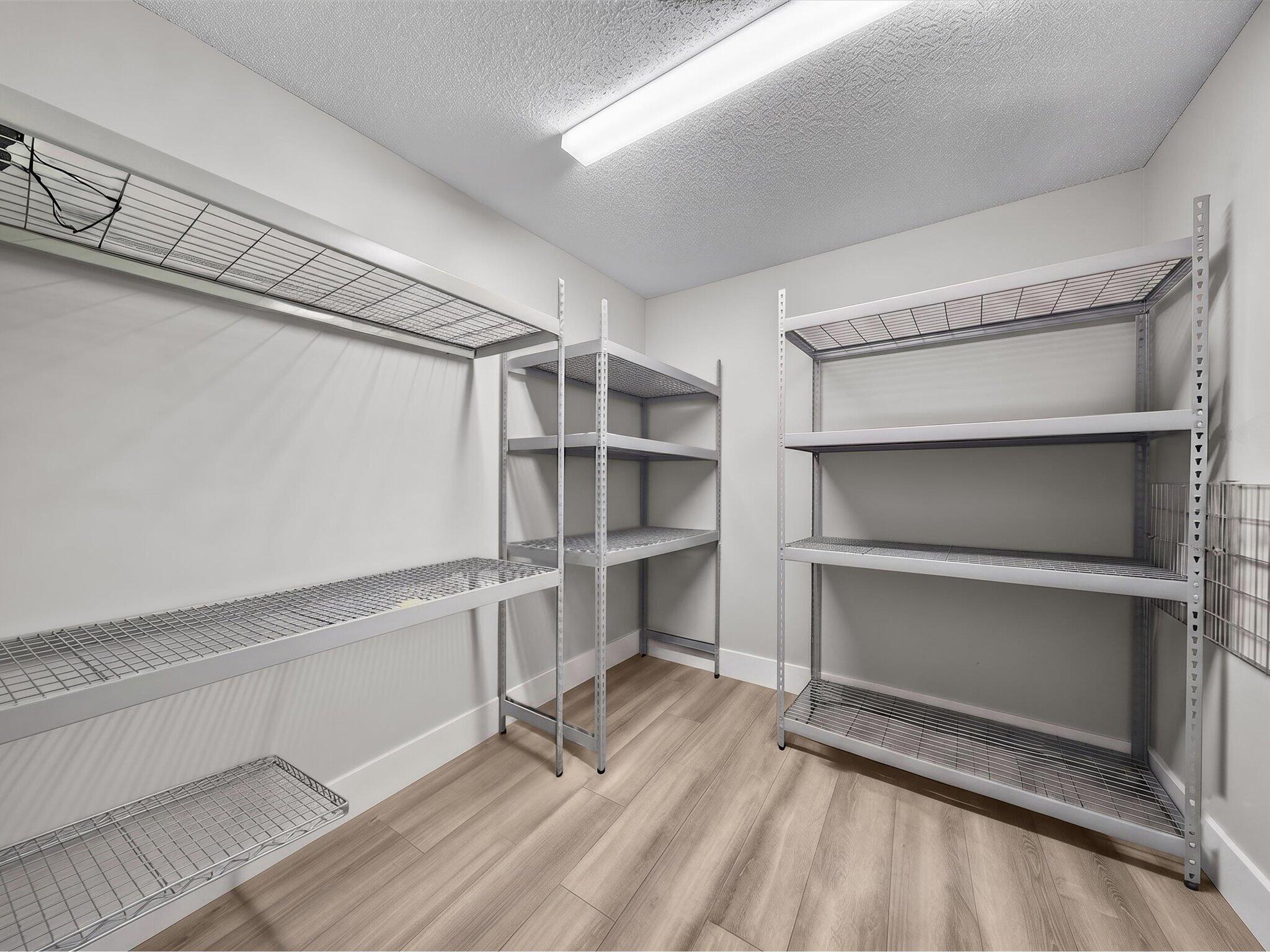 1701 Whitehall #302, Davie FL 33324