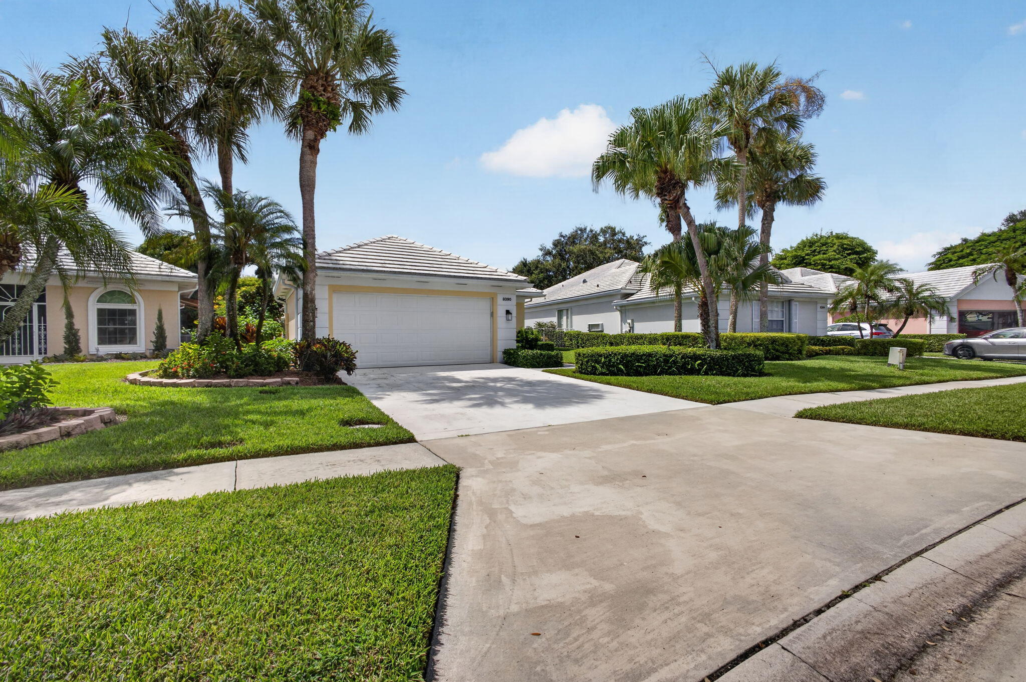 8390 E GARDEN OAKS, Palm Beach Gardens FL 33410