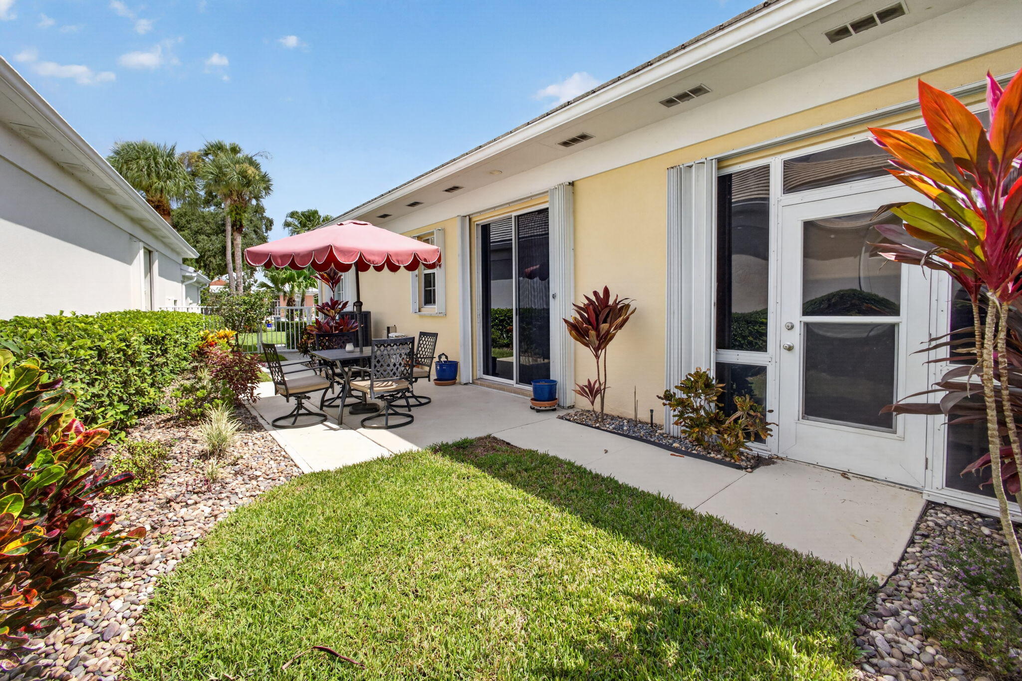 8390 E GARDEN OAKS, Palm Beach Gardens FL 33410