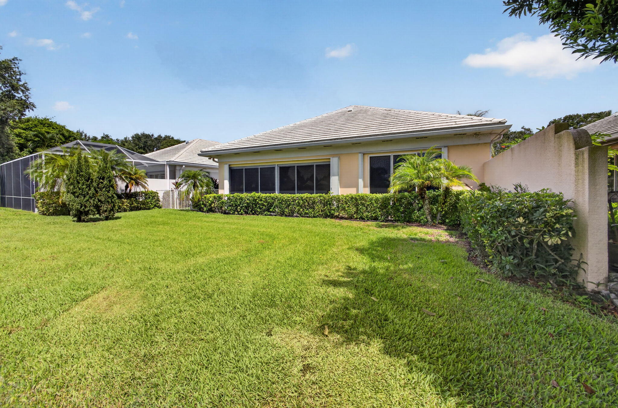 8390 E GARDEN OAKS, Palm Beach Gardens FL 33410