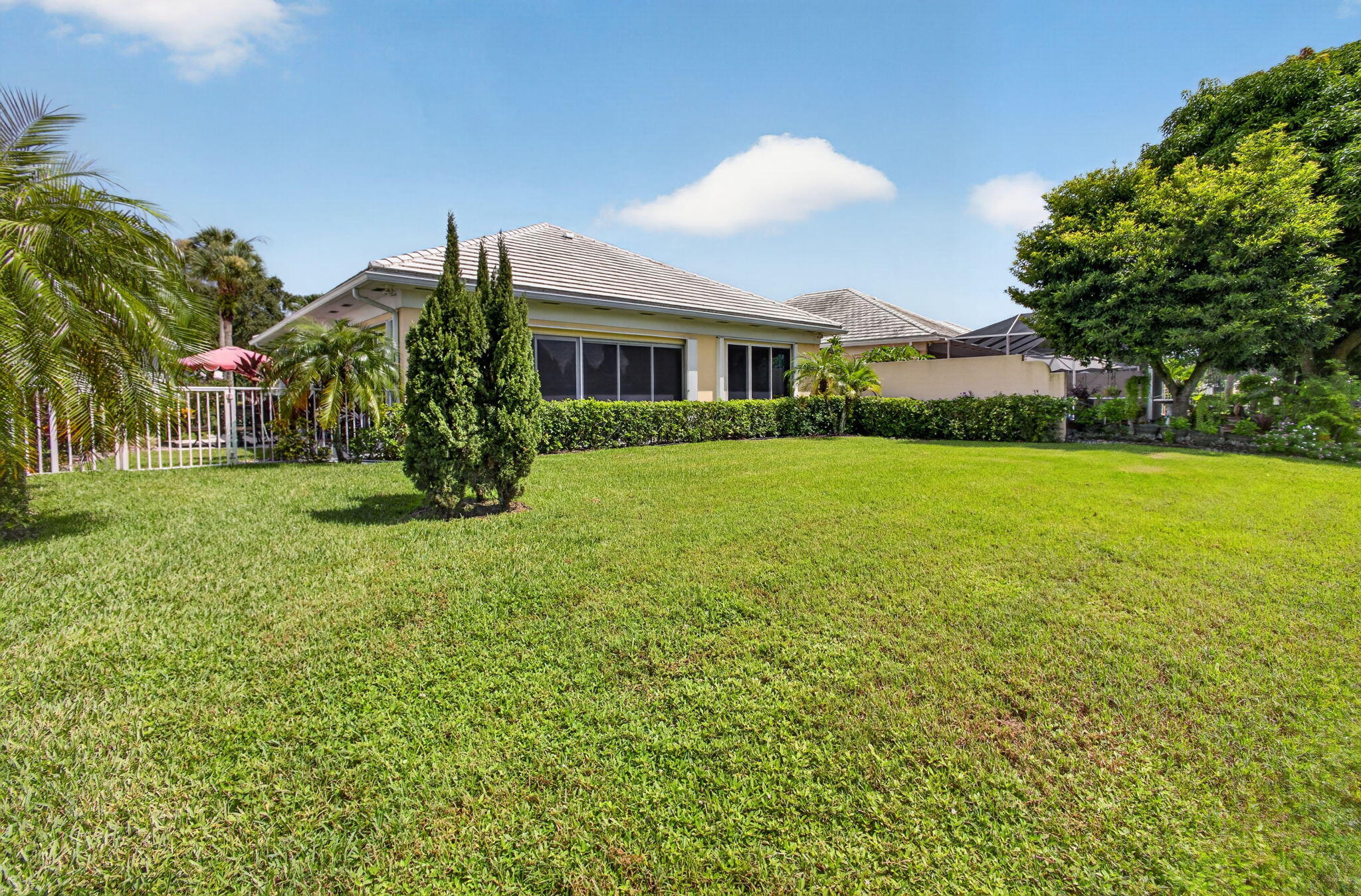 8390 E GARDEN OAKS, Palm Beach Gardens FL 33410