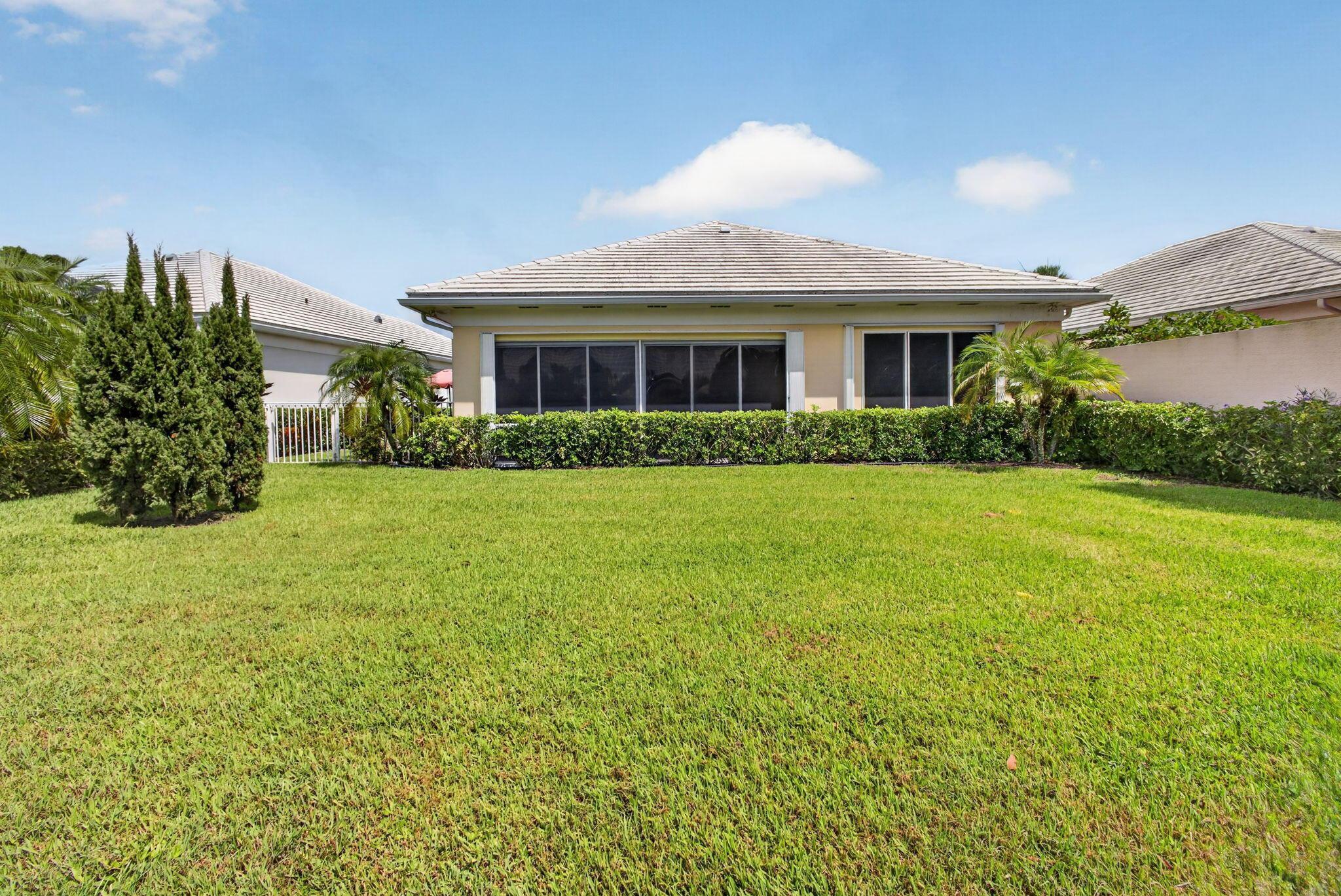 8390 E GARDEN OAKS, Palm Beach Gardens FL 33410