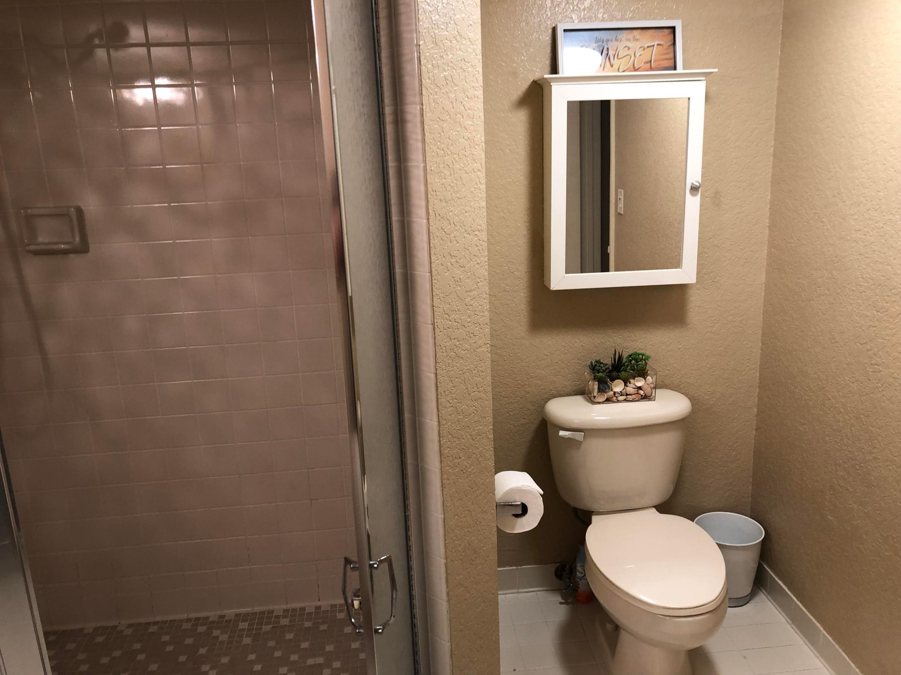665 SE 21st #102, Deerfield Beach FL 33441