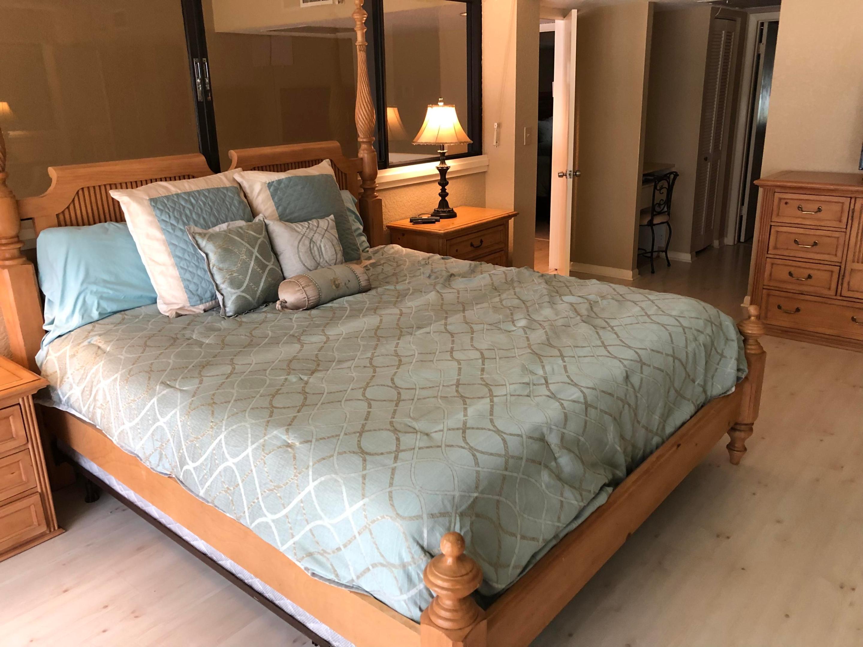 665 SE 21st #102, Deerfield Beach FL 33441
