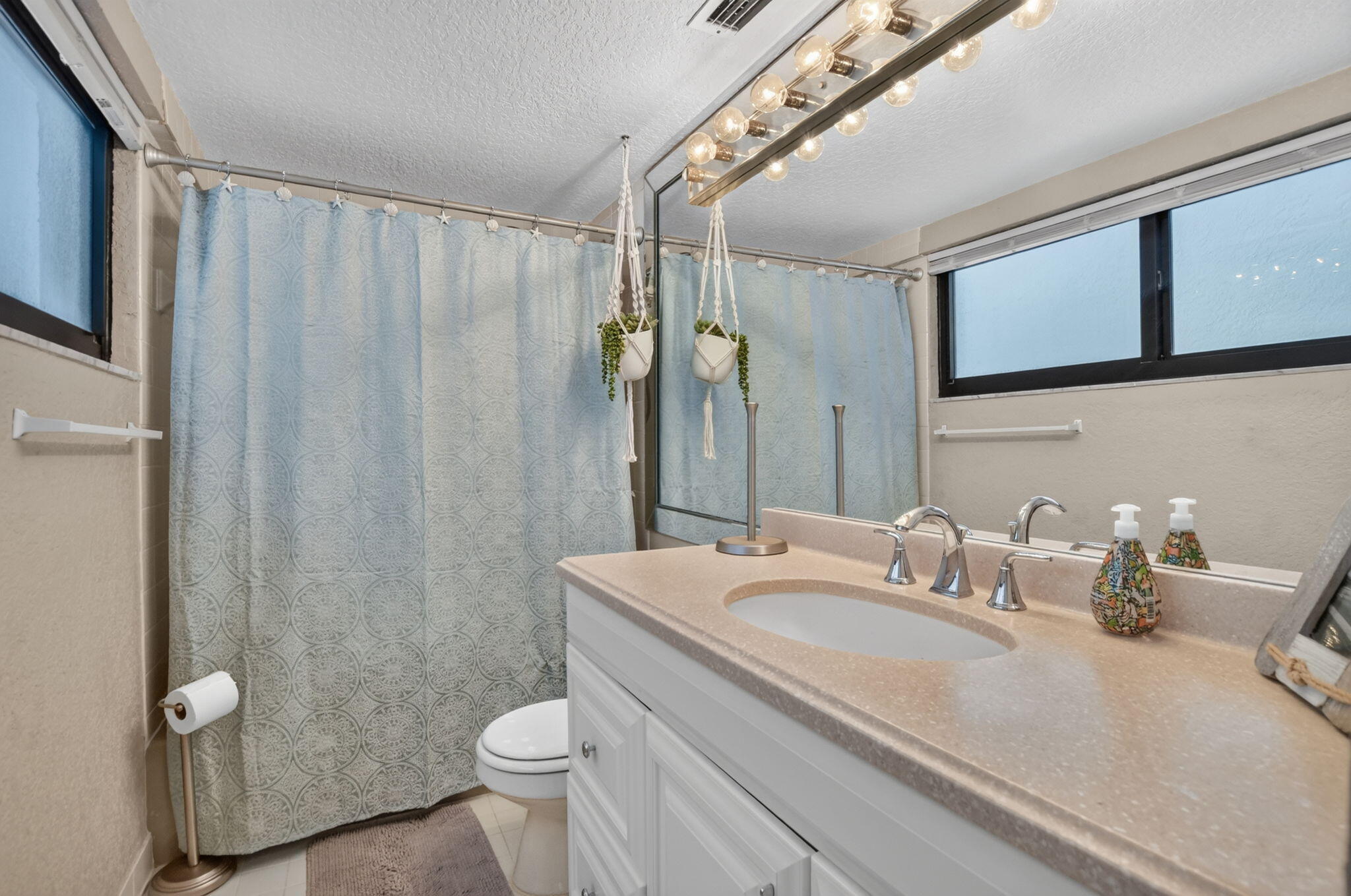 665 SE 21st #102, Deerfield Beach FL 33441