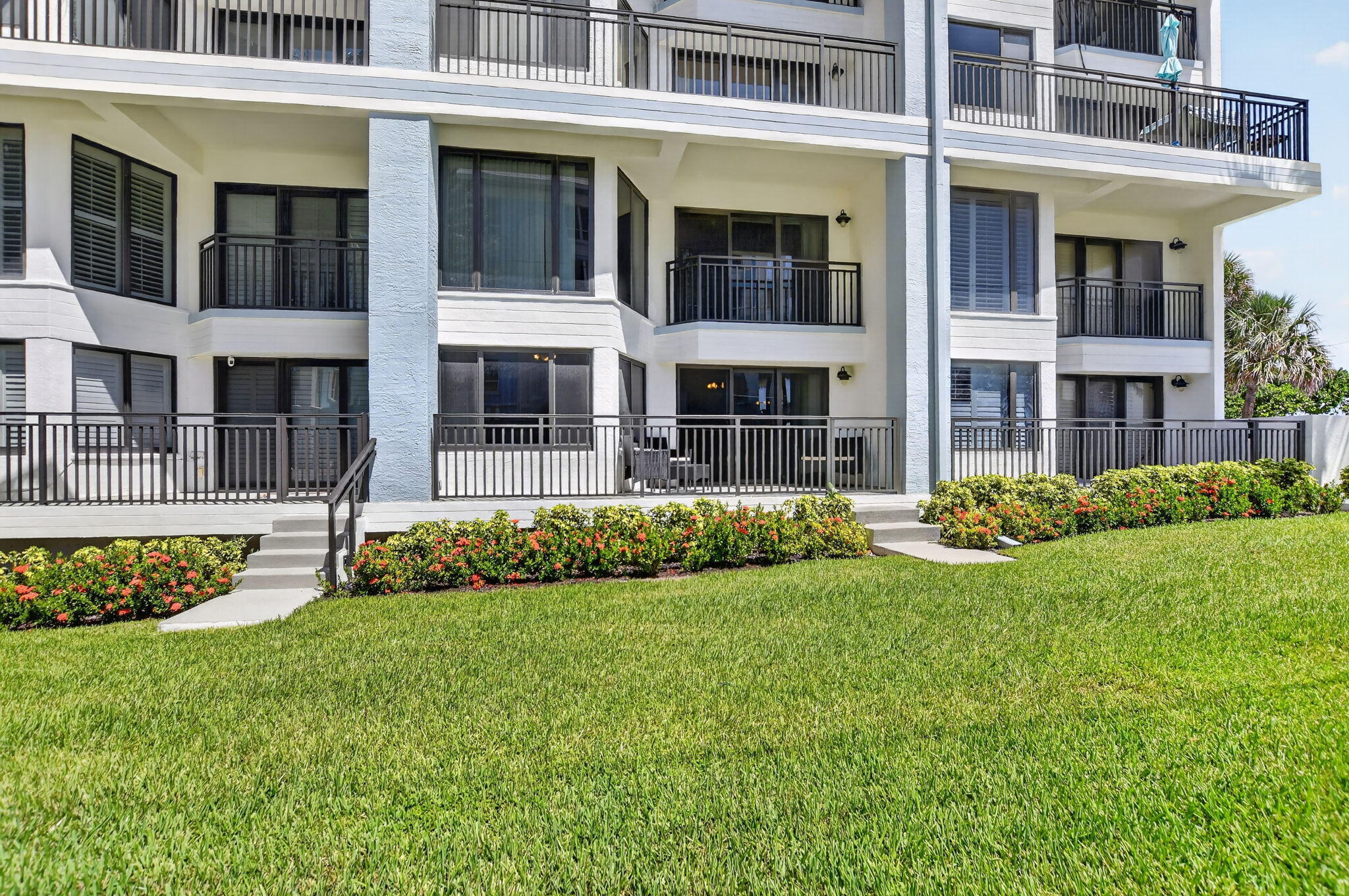 665 SE 21st #102, Deerfield Beach FL 33441