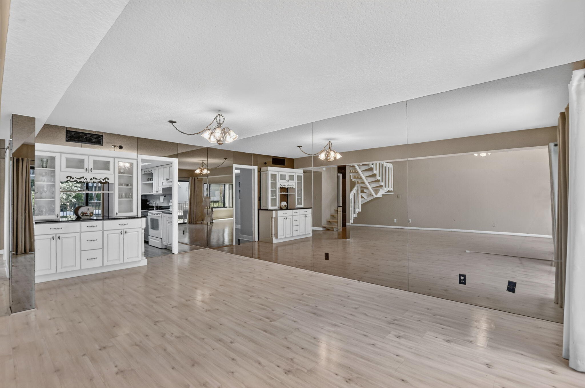 665 SE 21st #102, Deerfield Beach FL 33441