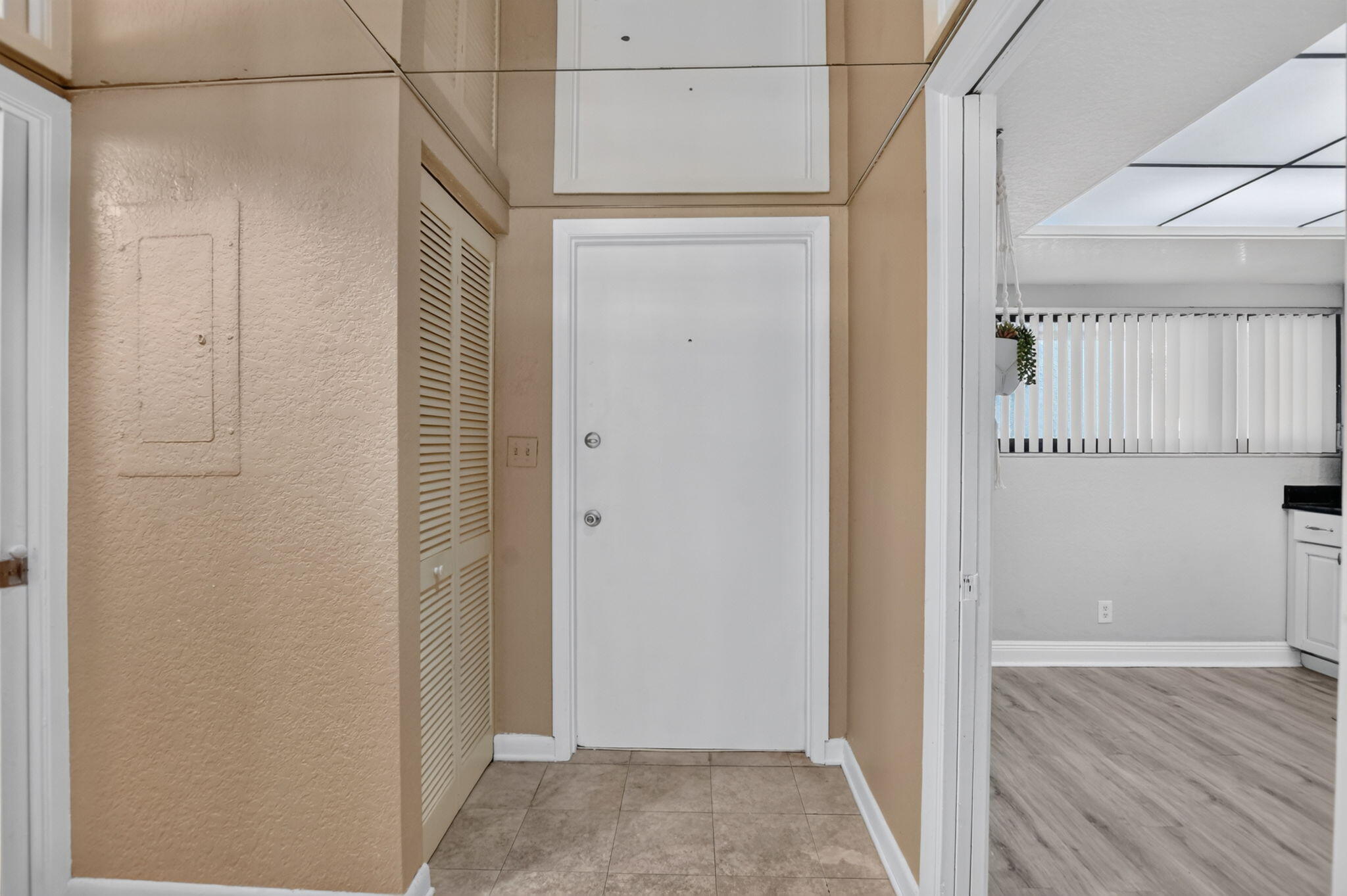665 SE 21st #102, Deerfield Beach FL 33441