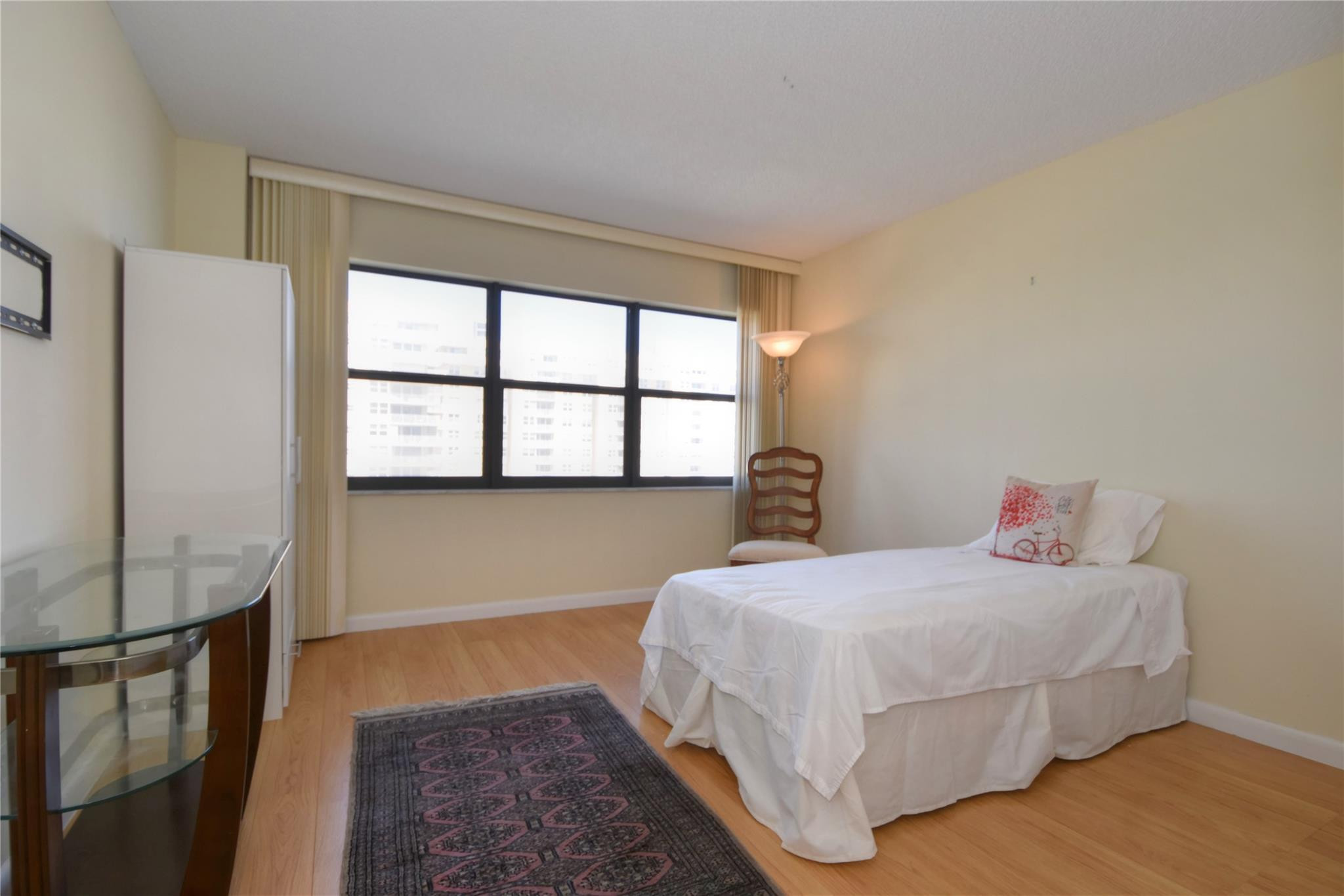 5100 N OCEAN #1004, Lauderdale By The Sea FL 33308