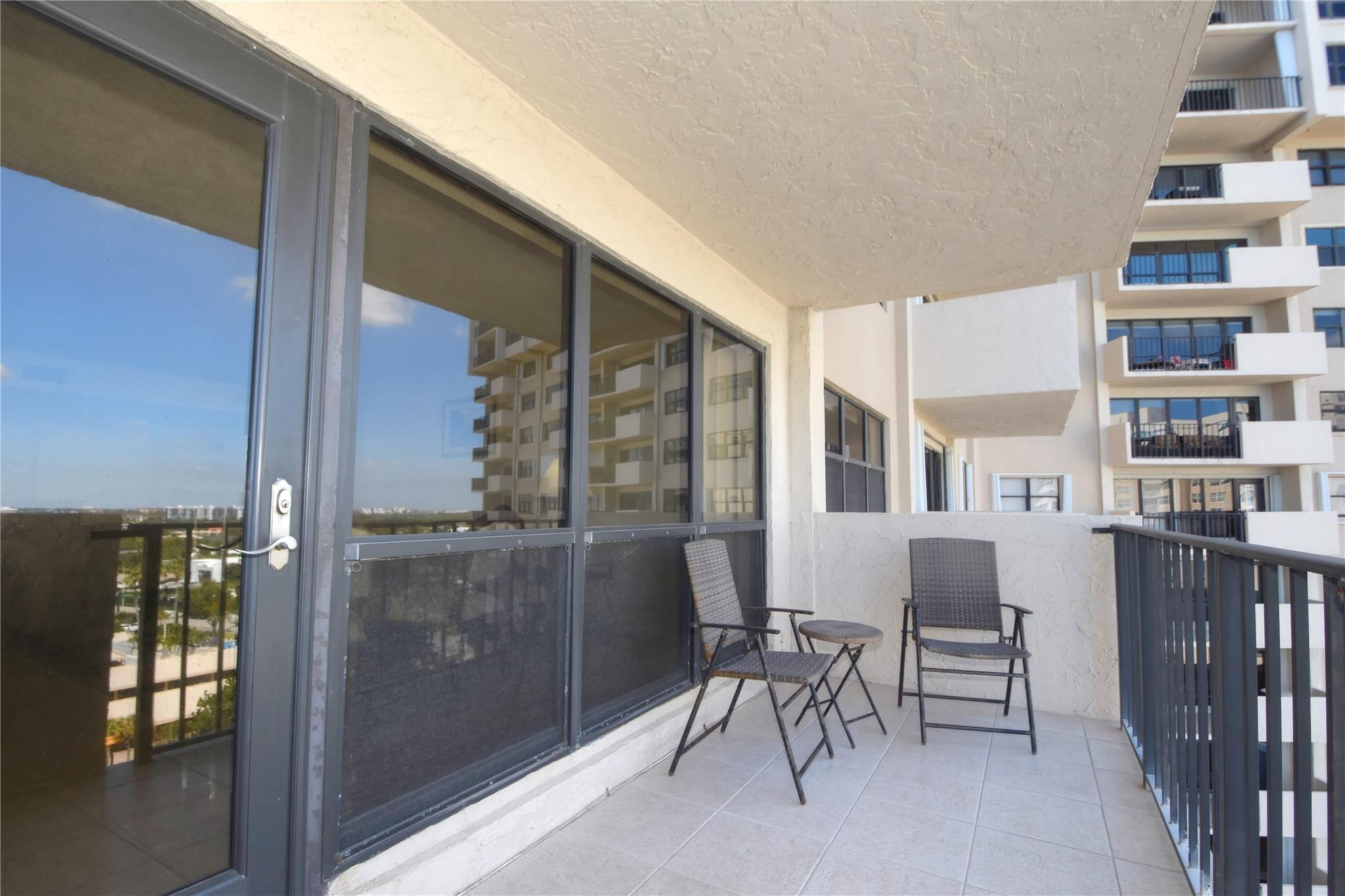 5100 N OCEAN #1004, Lauderdale By The Sea FL 33308