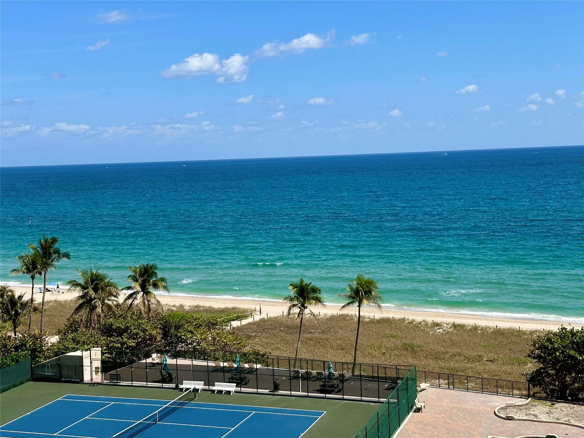 5100 N OCEAN #1004, Lauderdale By The Sea FL 33308