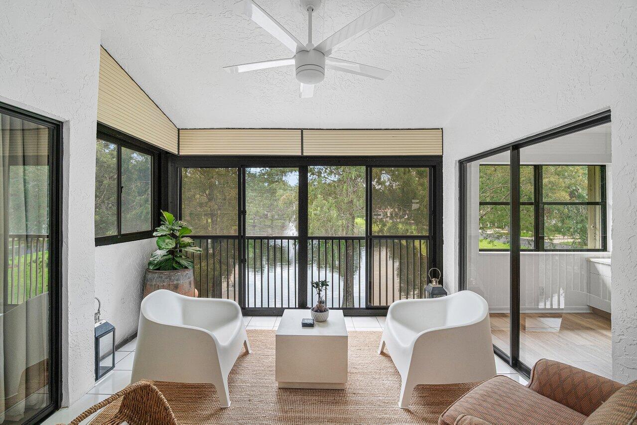 2706 Black Oak #2706, Boynton Beach FL 33436