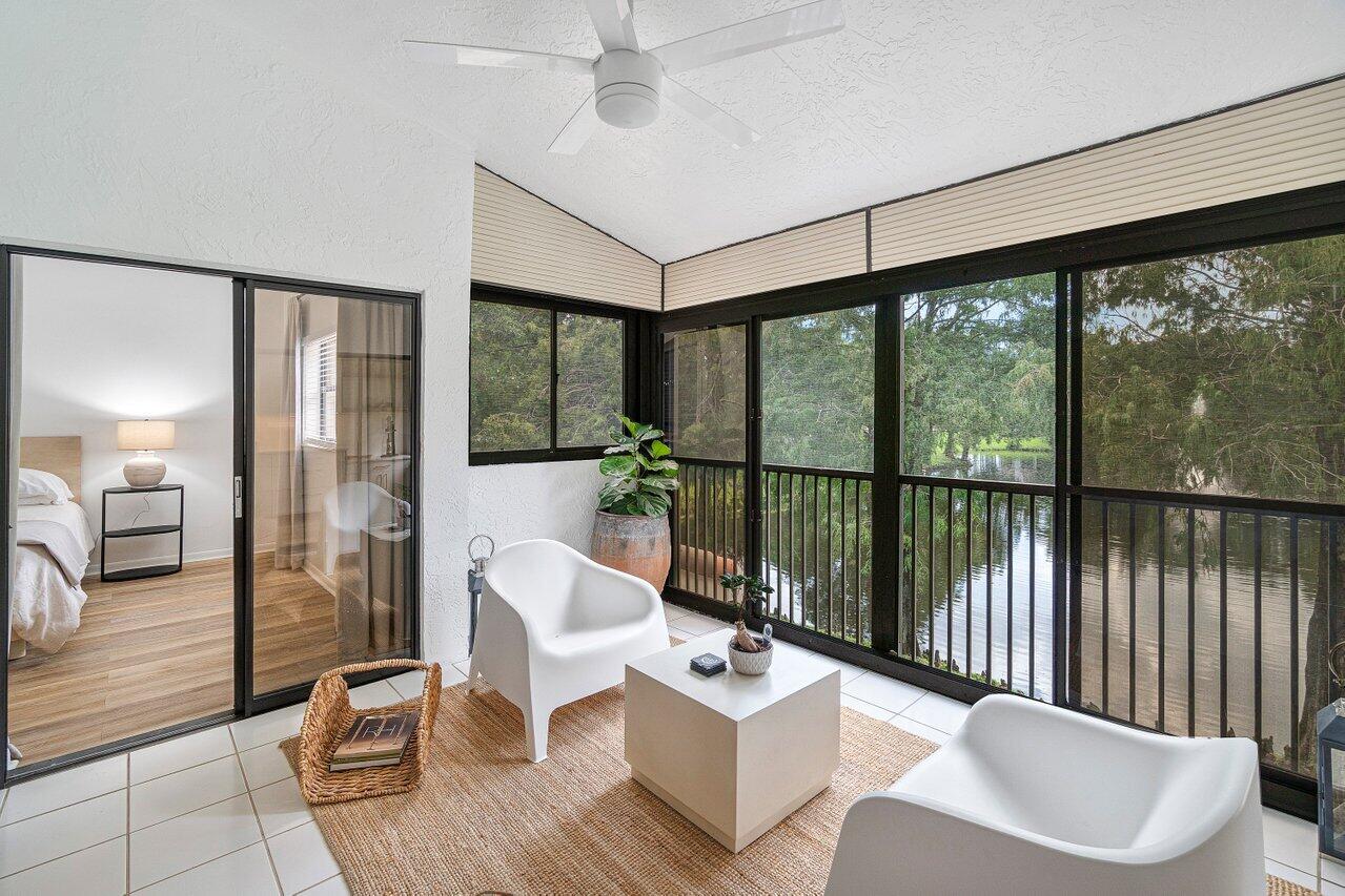 2706 Black Oak #2706, Boynton Beach FL 33436