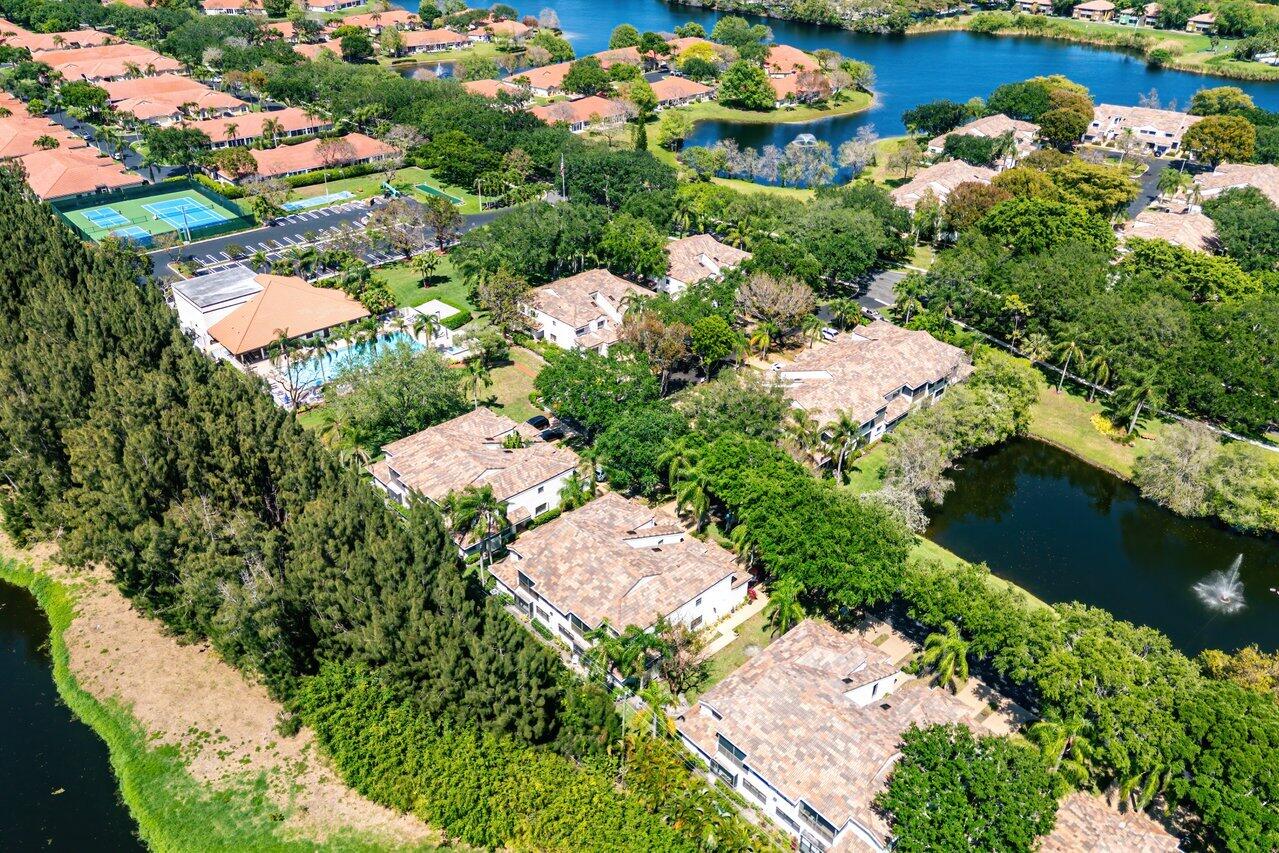 2706 Black Oak #2706, Boynton Beach FL 33436