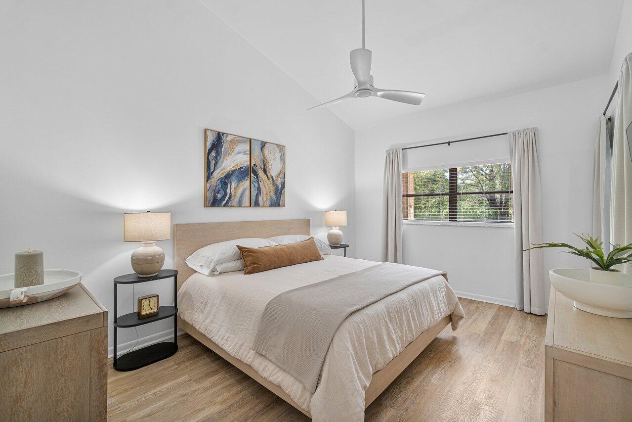 2706 Black Oak #2706, Boynton Beach FL 33436