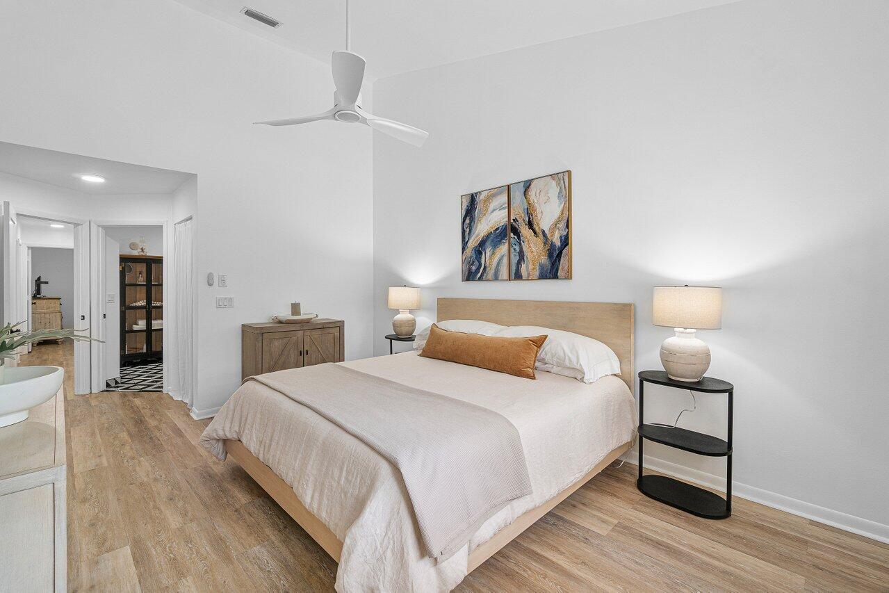 2706 Black Oak #2706, Boynton Beach FL 33436