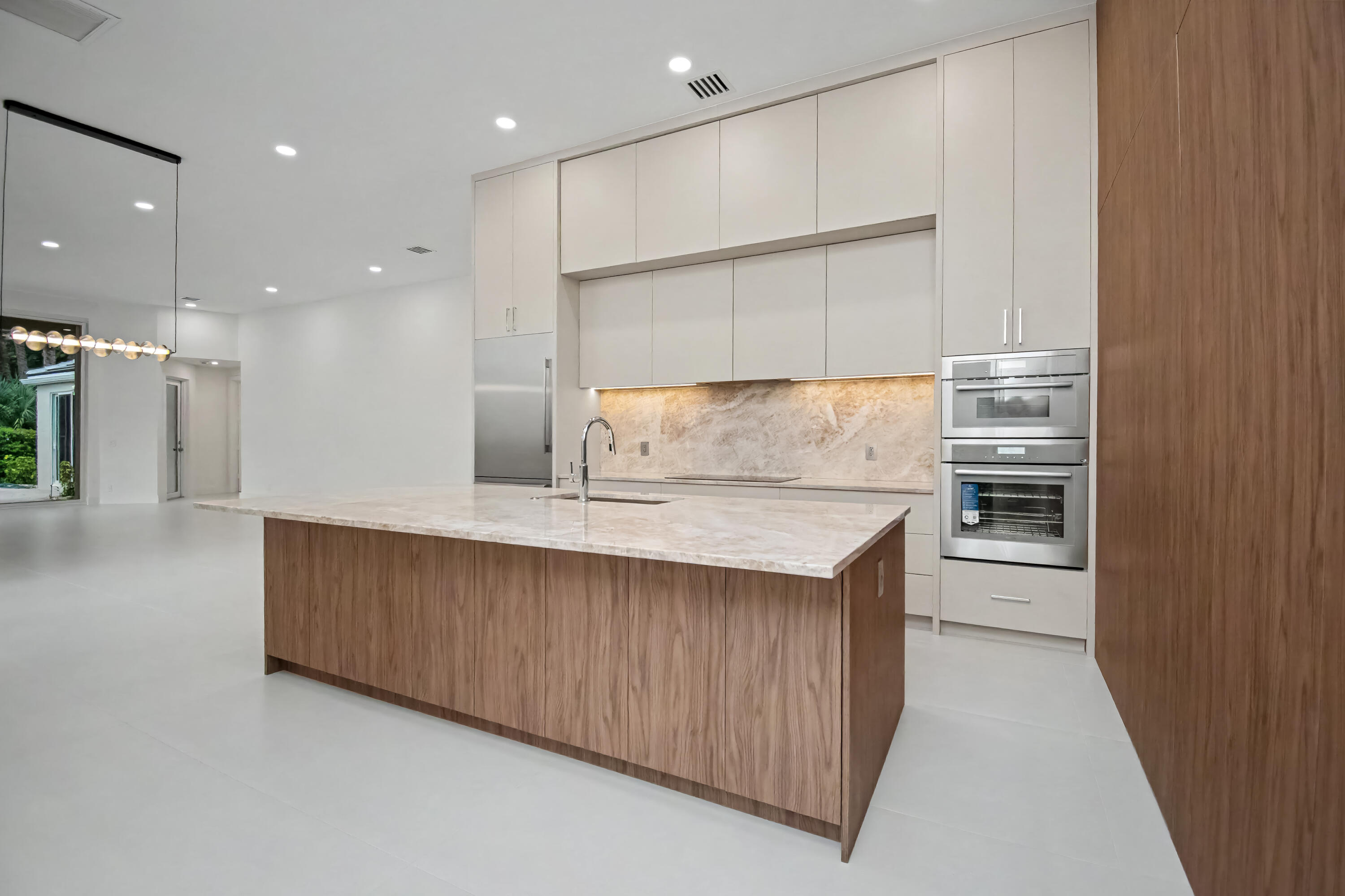 16053 VILLA VIZCAYA, Delray Beach FL 33446