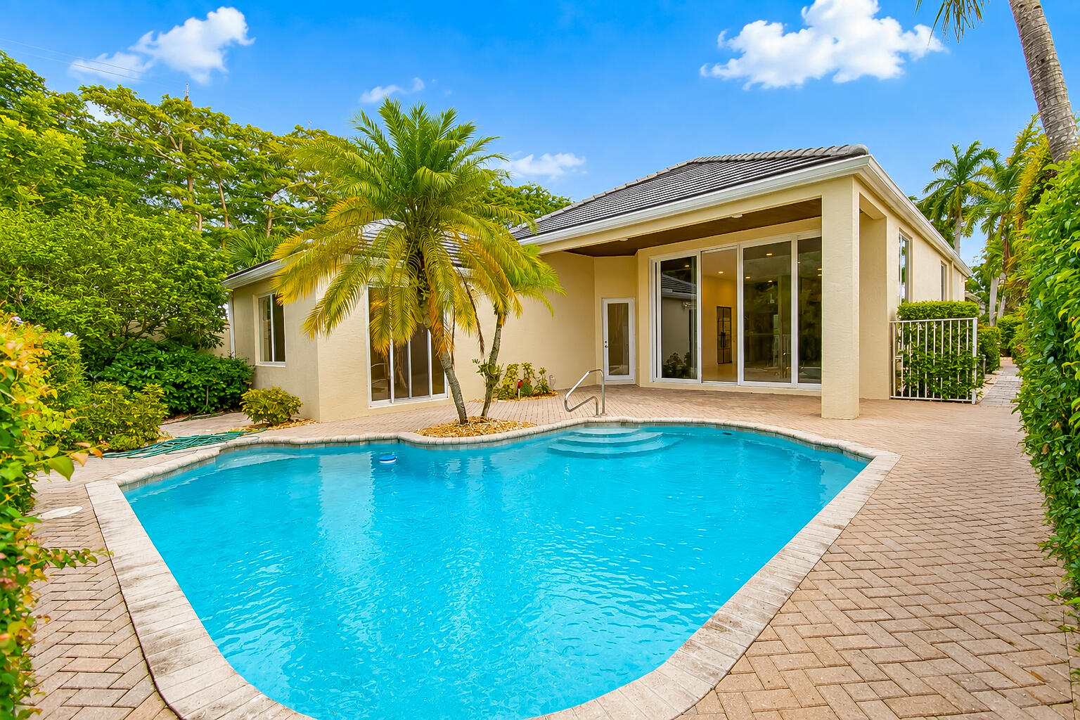 16053 VILLA VIZCAYA, Delray Beach FL 33446