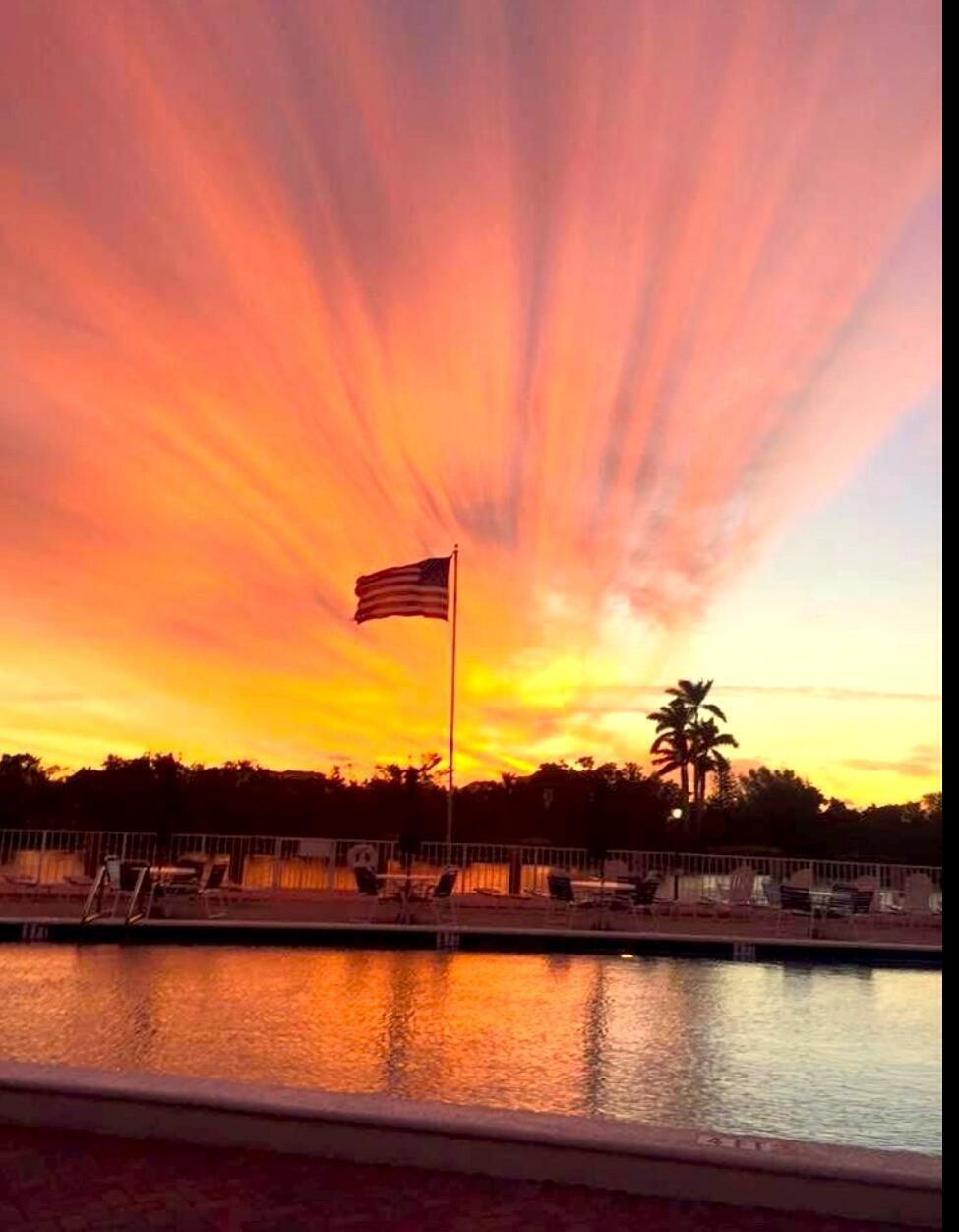 1 Colonial Club #204, Boynton Beach FL 33435