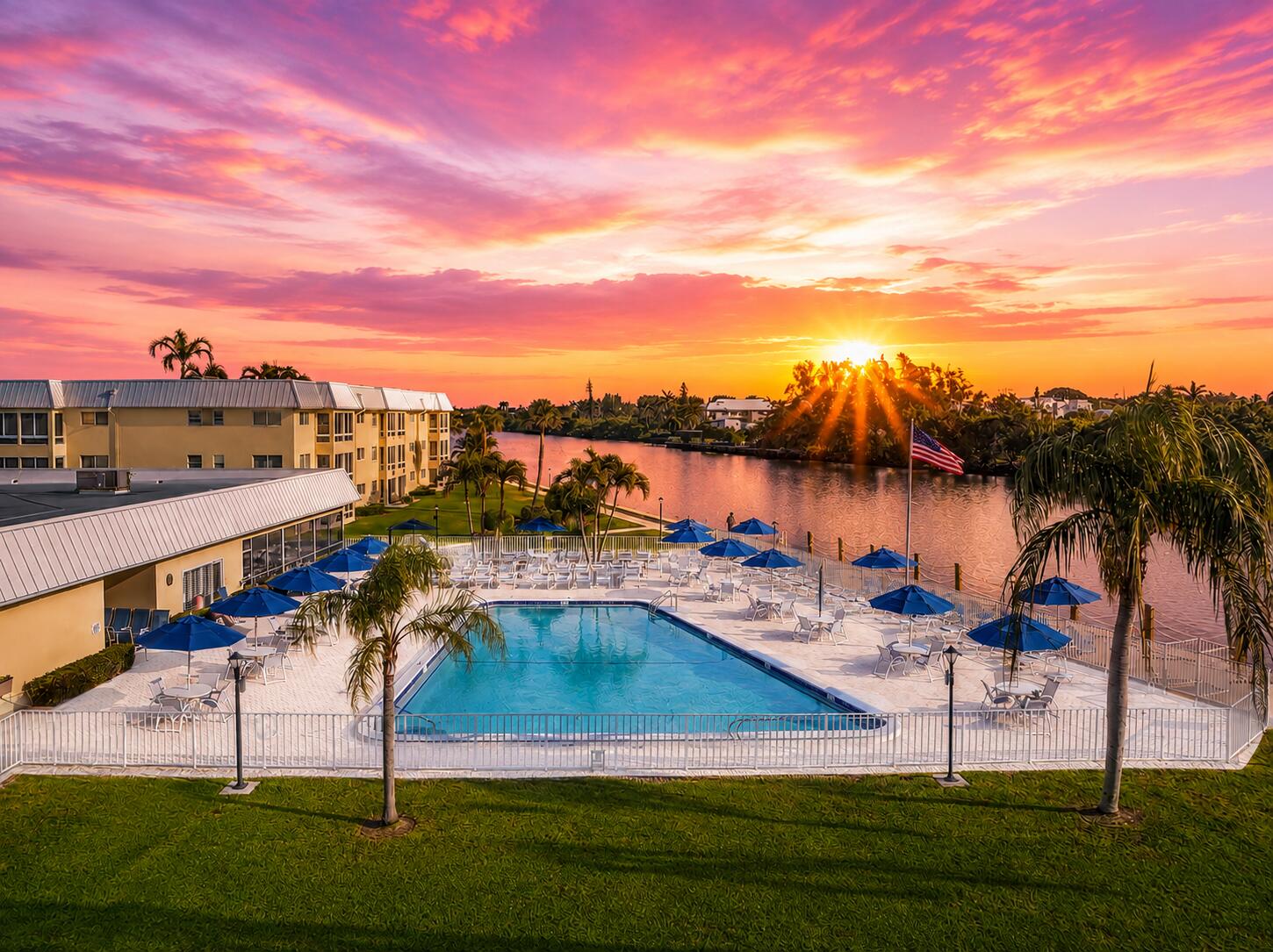1 Colonial Club #204, Boynton Beach FL 33435
