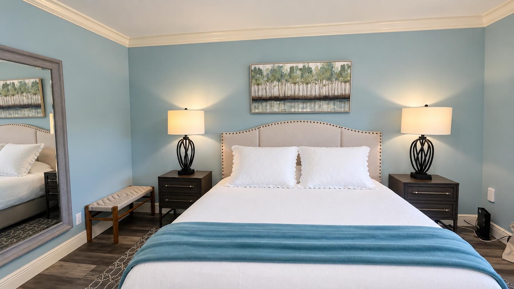 1 Colonial Club #204, Boynton Beach FL 33435