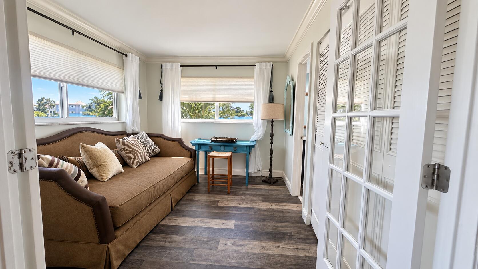 1 Colonial Club #204, Boynton Beach FL 33435
