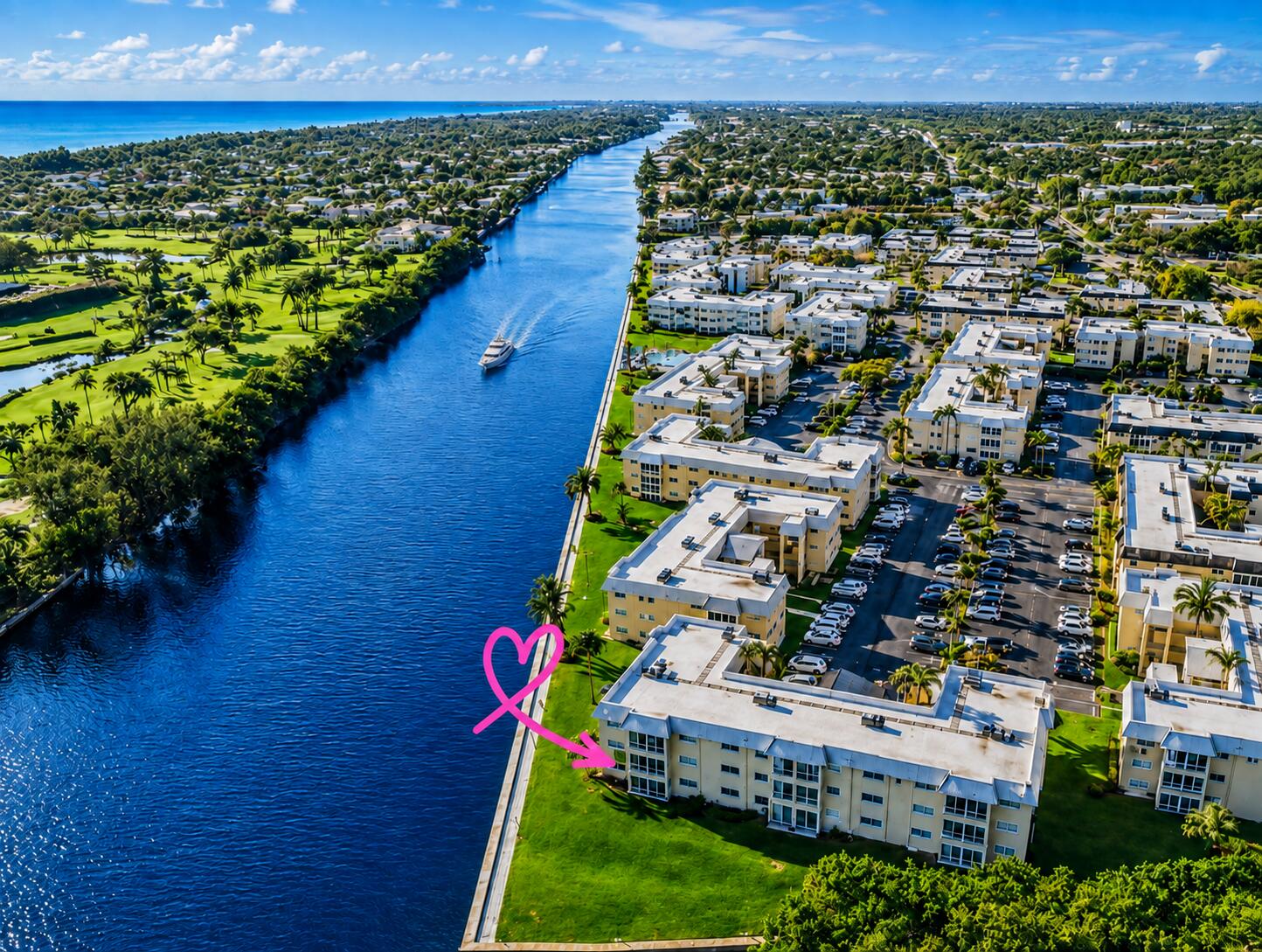1 Colonial Club #204, Boynton Beach FL 33435