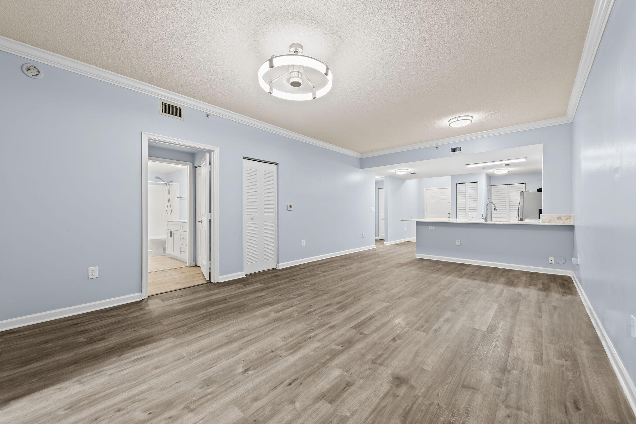 5900 W SAMPLE #102, Coral Springs FL 33067