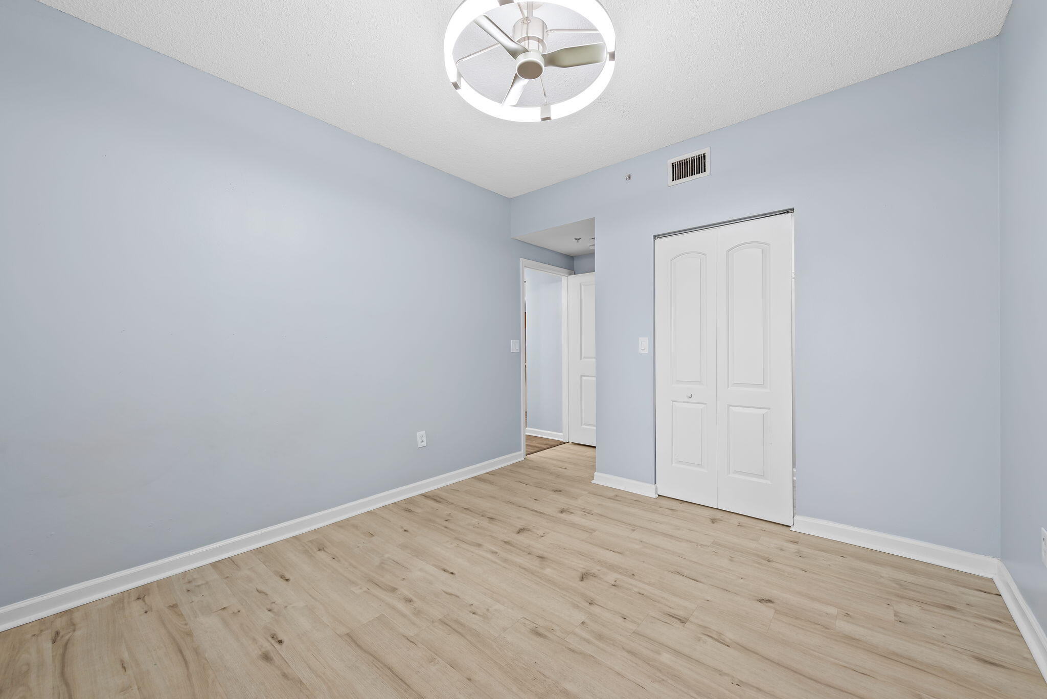 5900 W SAMPLE #102, Coral Springs FL 33067