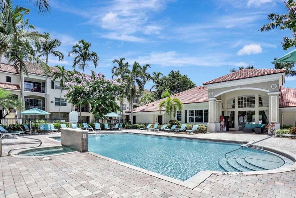 5900 W SAMPLE #102, Coral Springs FL 33067