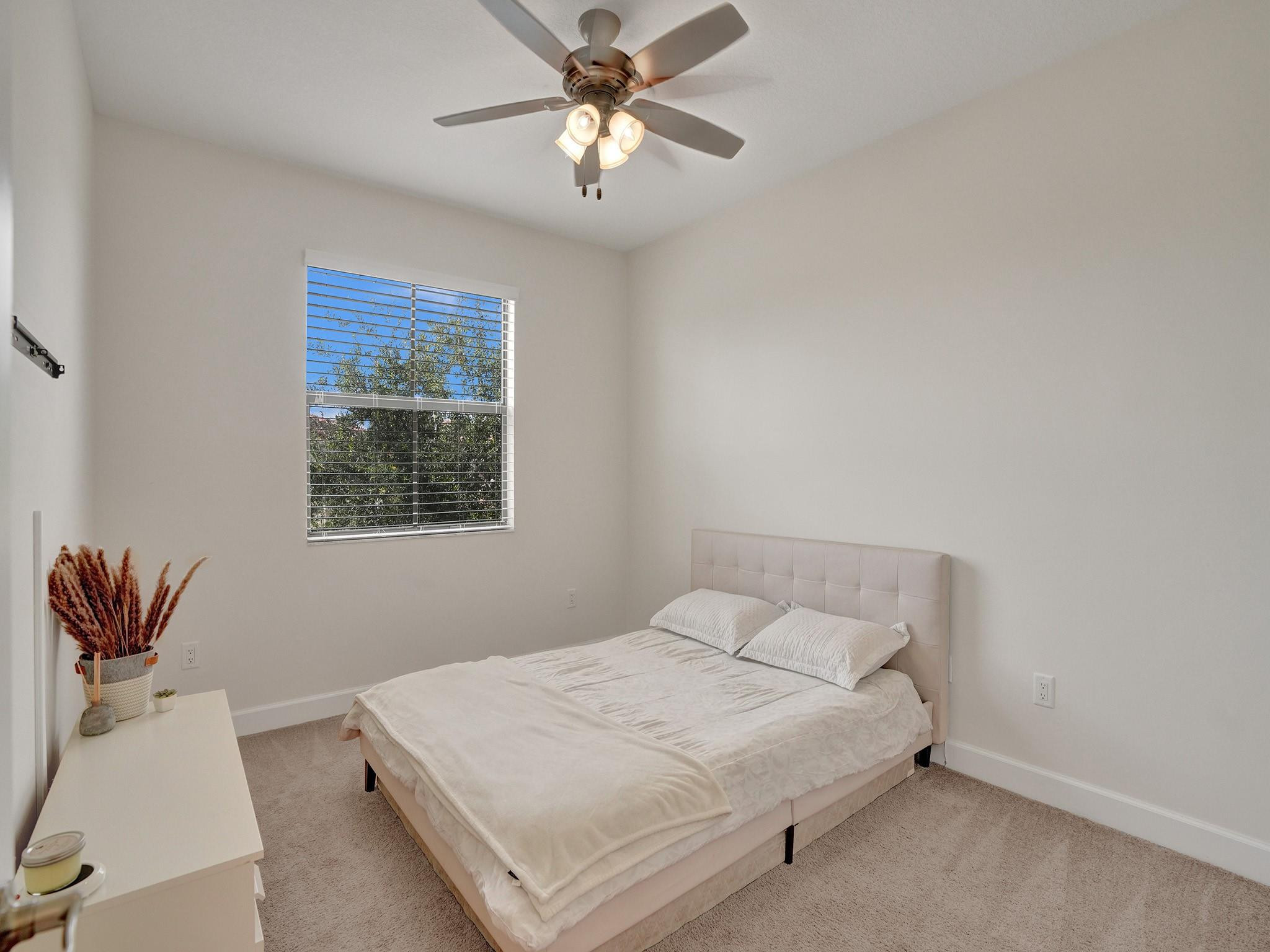 5804 NW 46th, Tamarac FL 33319