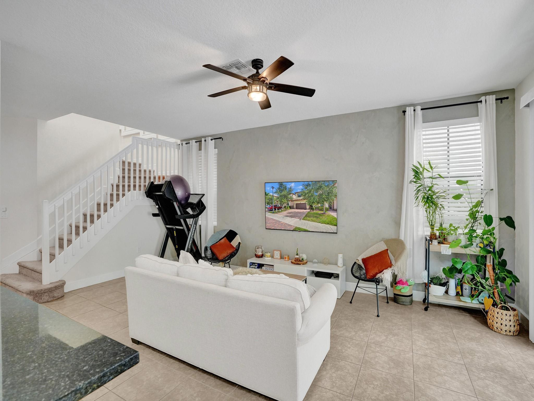 5804 NW 46th, Tamarac FL 33319
