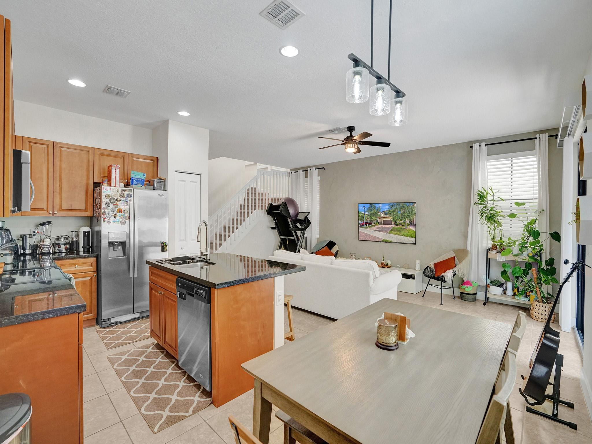 5804 NW 46th, Tamarac FL 33319