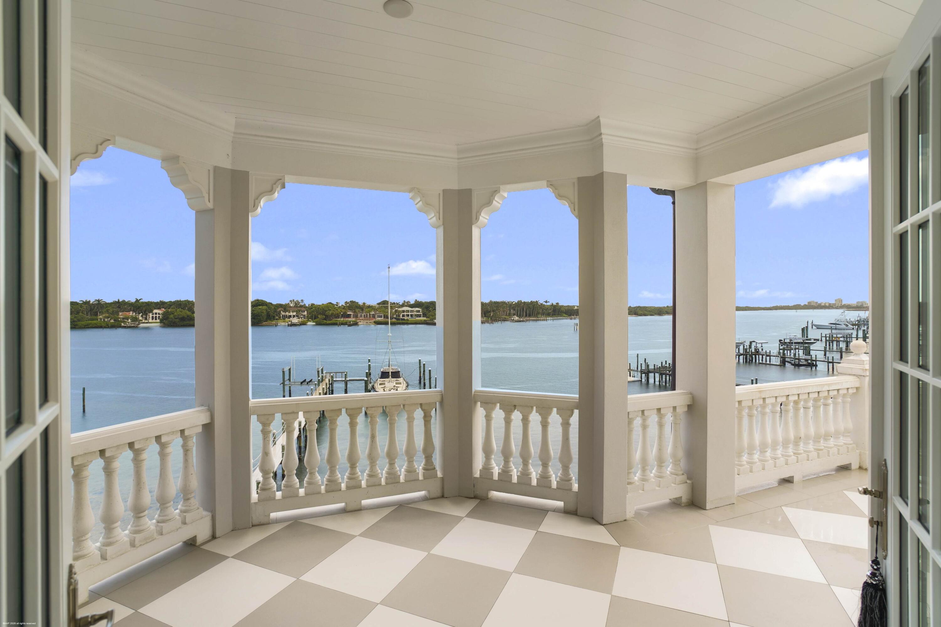 17667 SE Federal, Tequesta FL 33469
